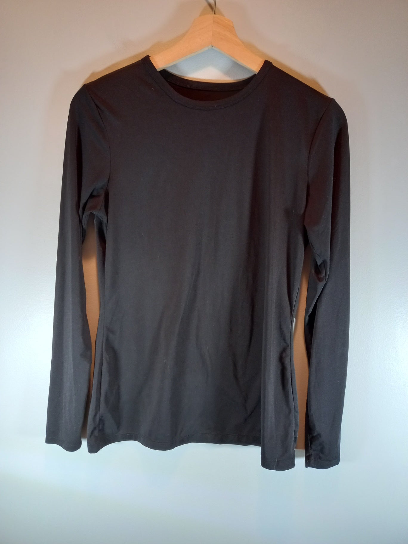 Cuddl Duds microwear black long sleeve - Medium