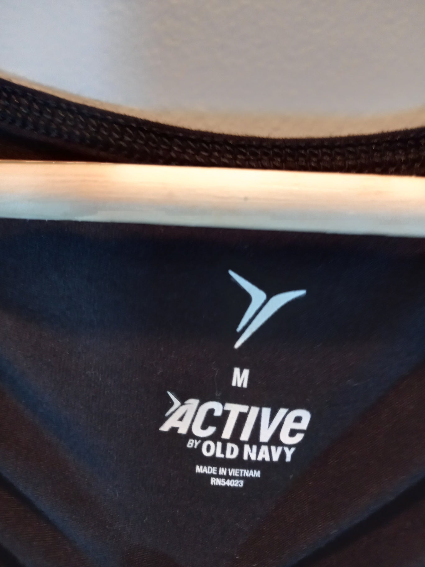 Old Navy black t-shirt - Medium