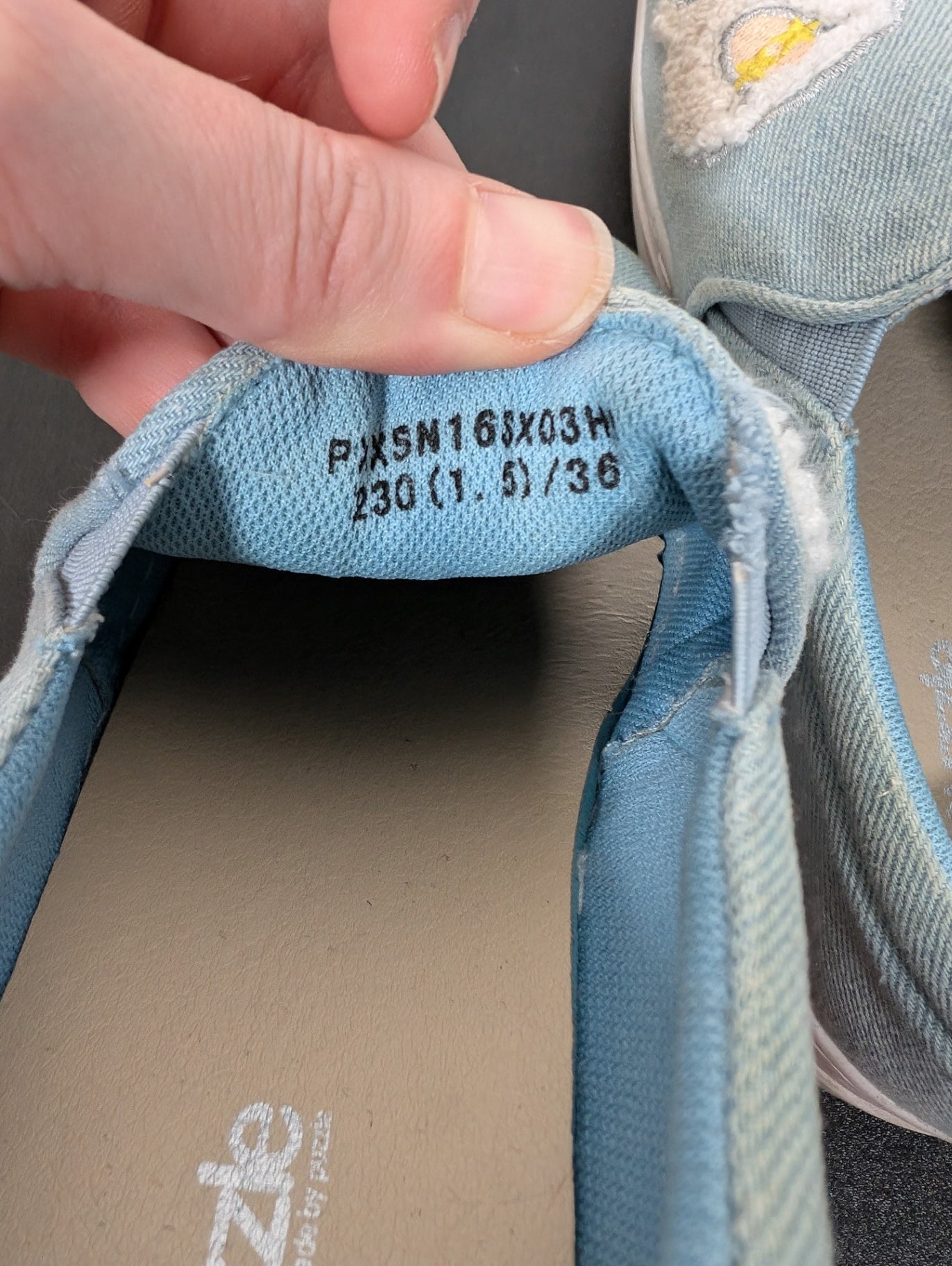 Puzzle sheep sneakers - SZ 36 (Minor Flaw)