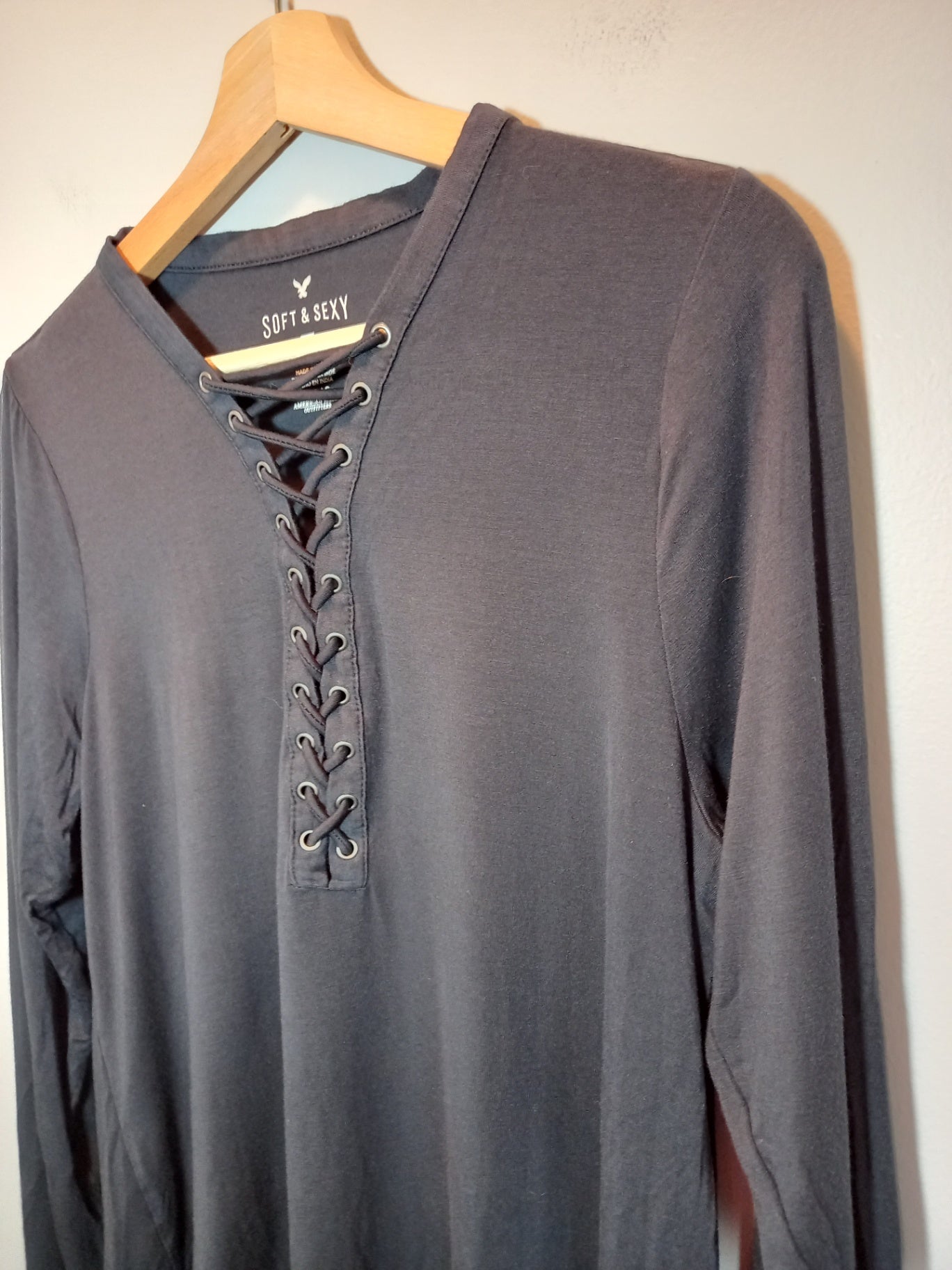 American Eagle dark grey long sleeve - Large