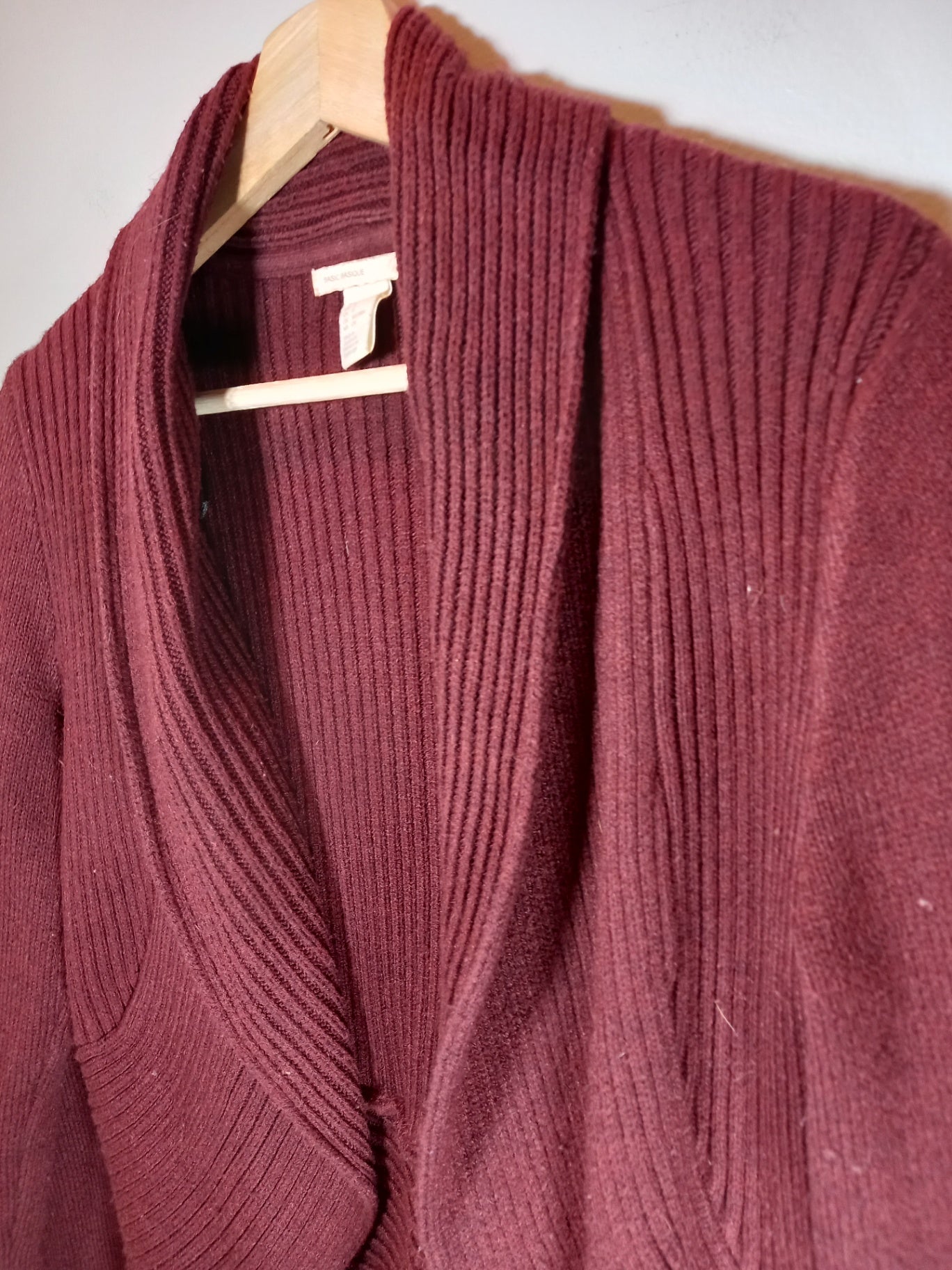 H&M maroon cardigan - Small (Minor Flaw)
