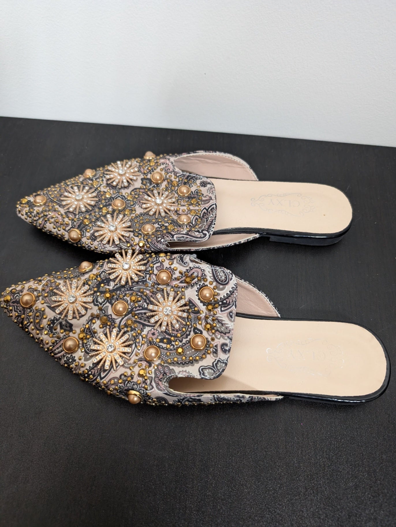 CLXY embellished flats - SZ 37