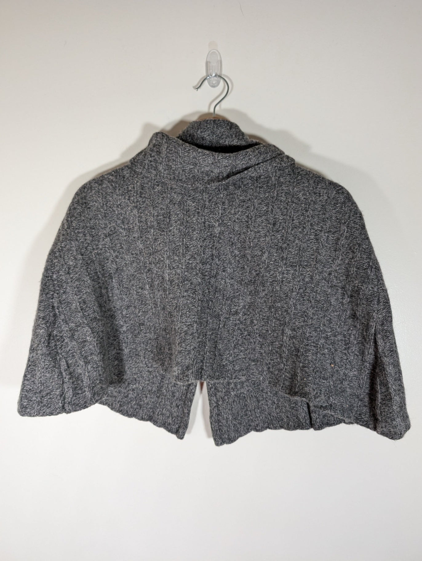 Mercer & Madison lamb wool short cloak - X-Small