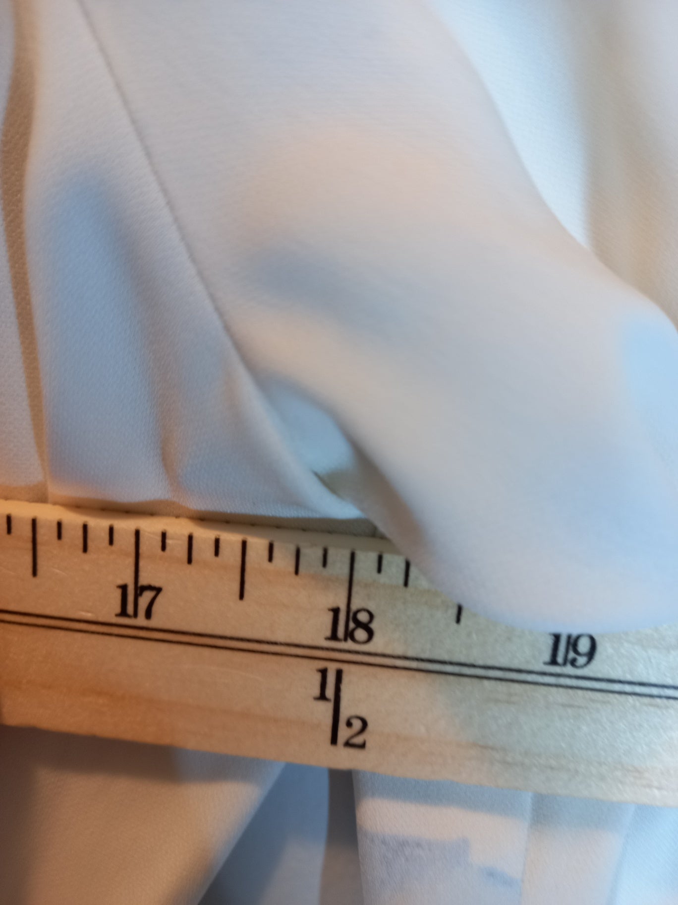 Dynamite floral dress - Large (Minor Flaw)