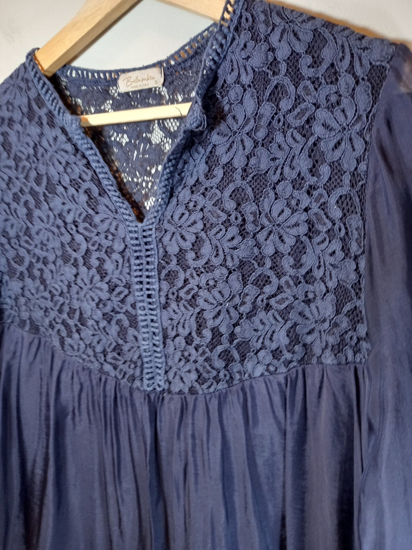 Bellambia Silk Navy Blouse - S