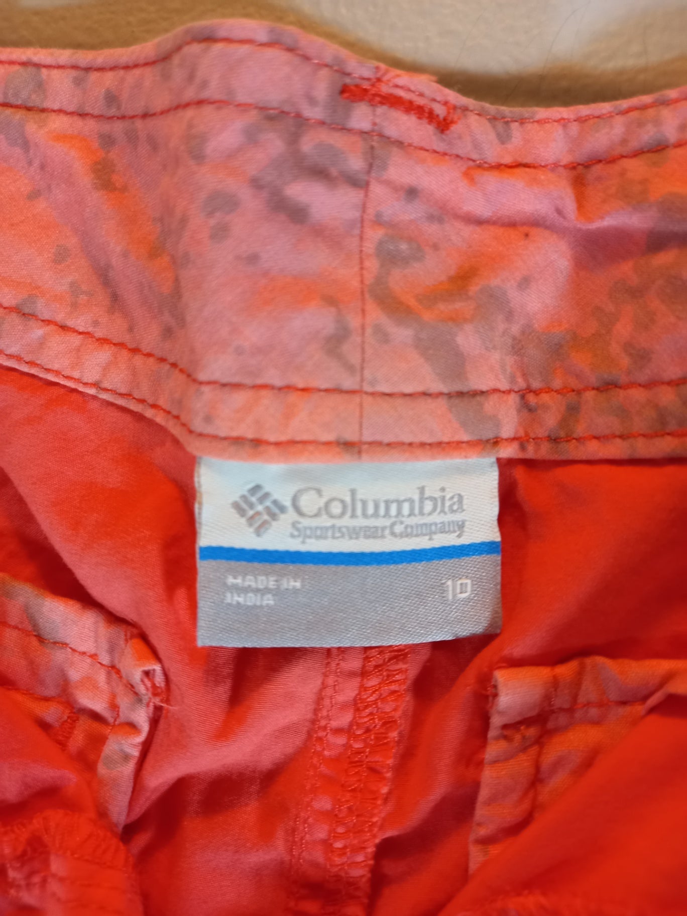 NWT Columbia coral shorts - SZ 10