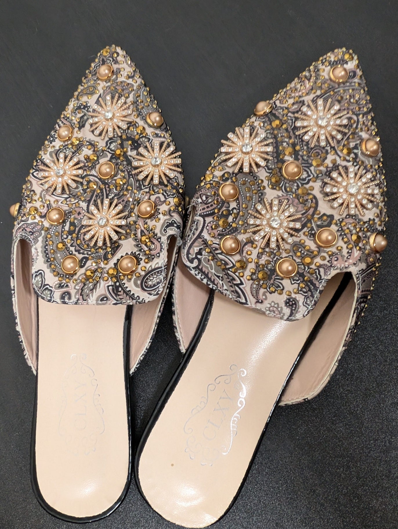 CLXY embellished flats - SZ 37