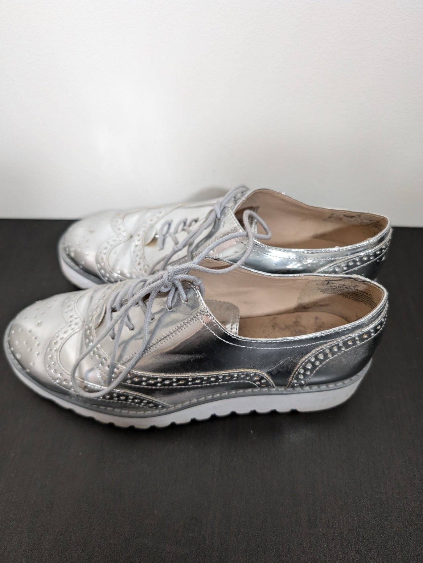 Nine West chunky metallic shoe - 6.5M
