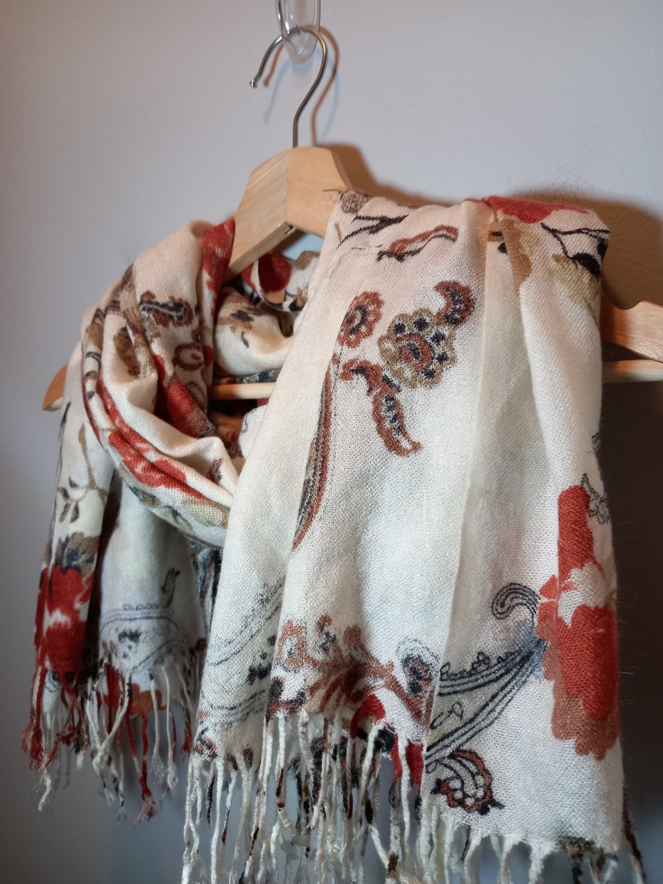 Floral scarf one size