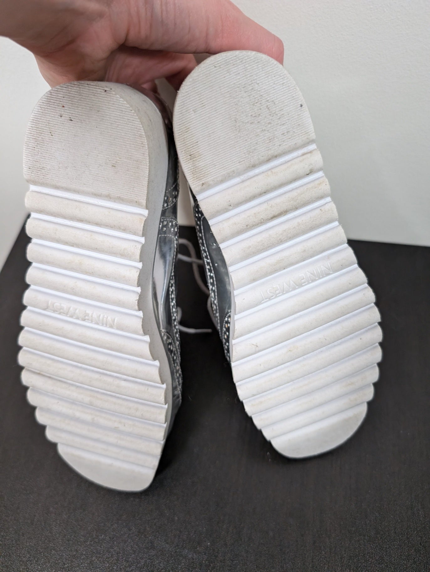 Nine West chunky metallic shoe - 6.5M
