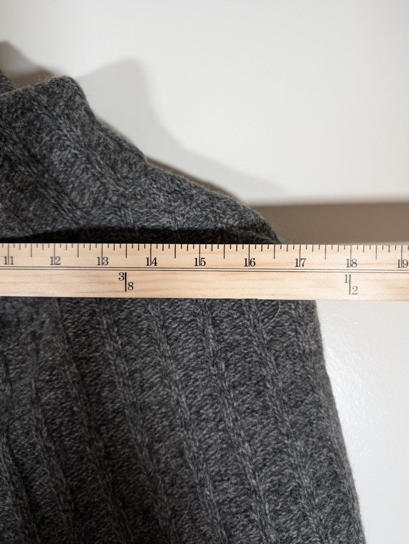 Mercer & Madison lamb wool short cloak - X-Small