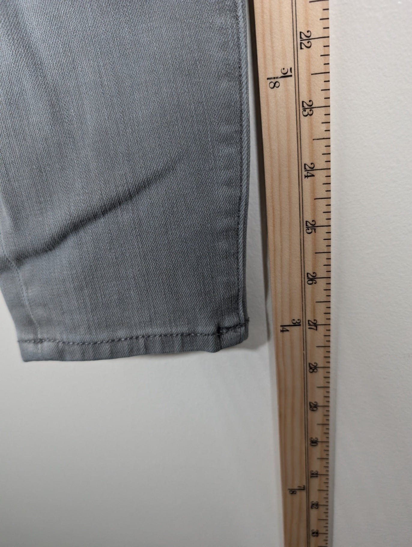 Banana Republic grey skinny jeans - SZ 27