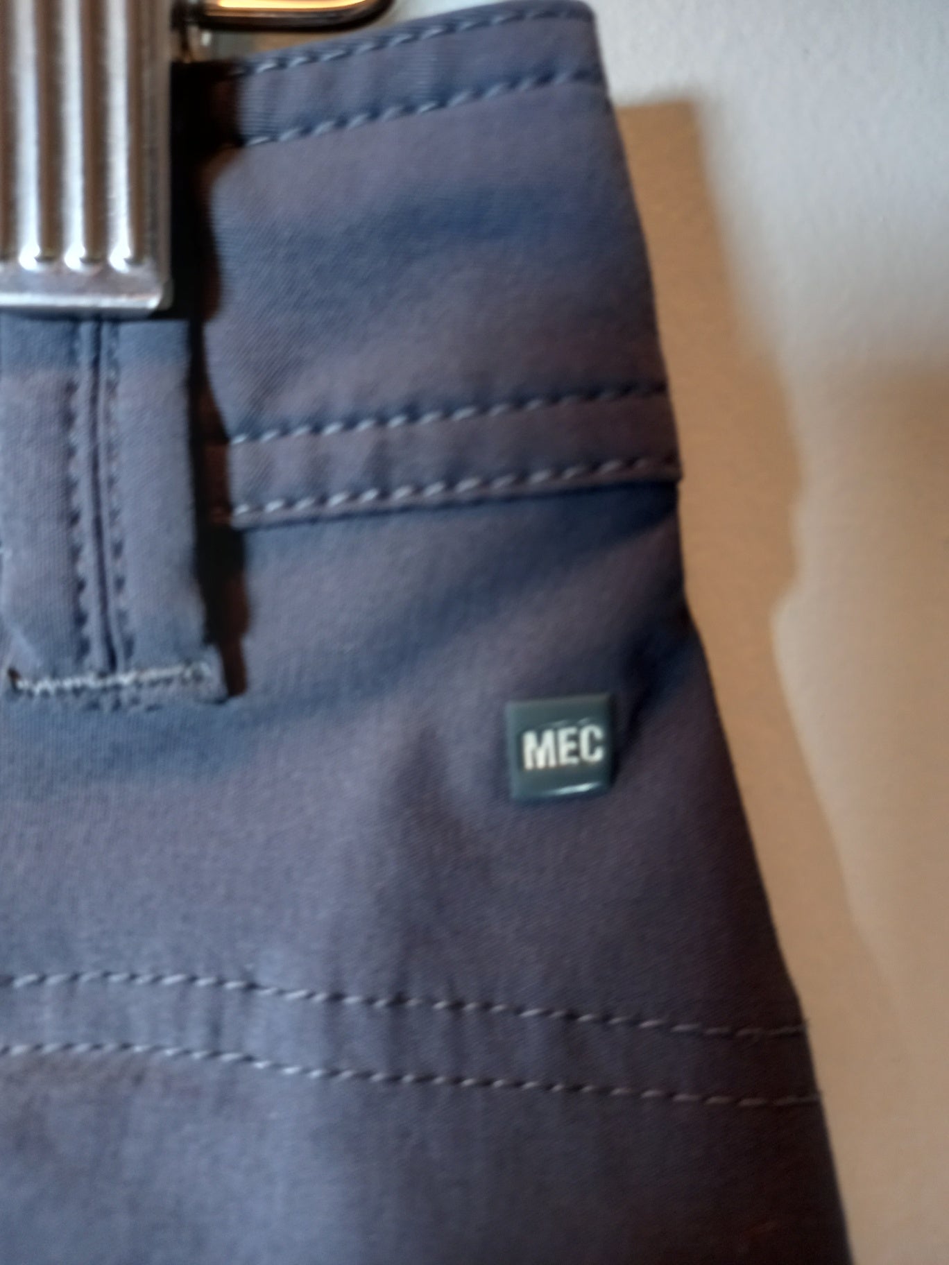 MEC dark grey shorts - SZ 8