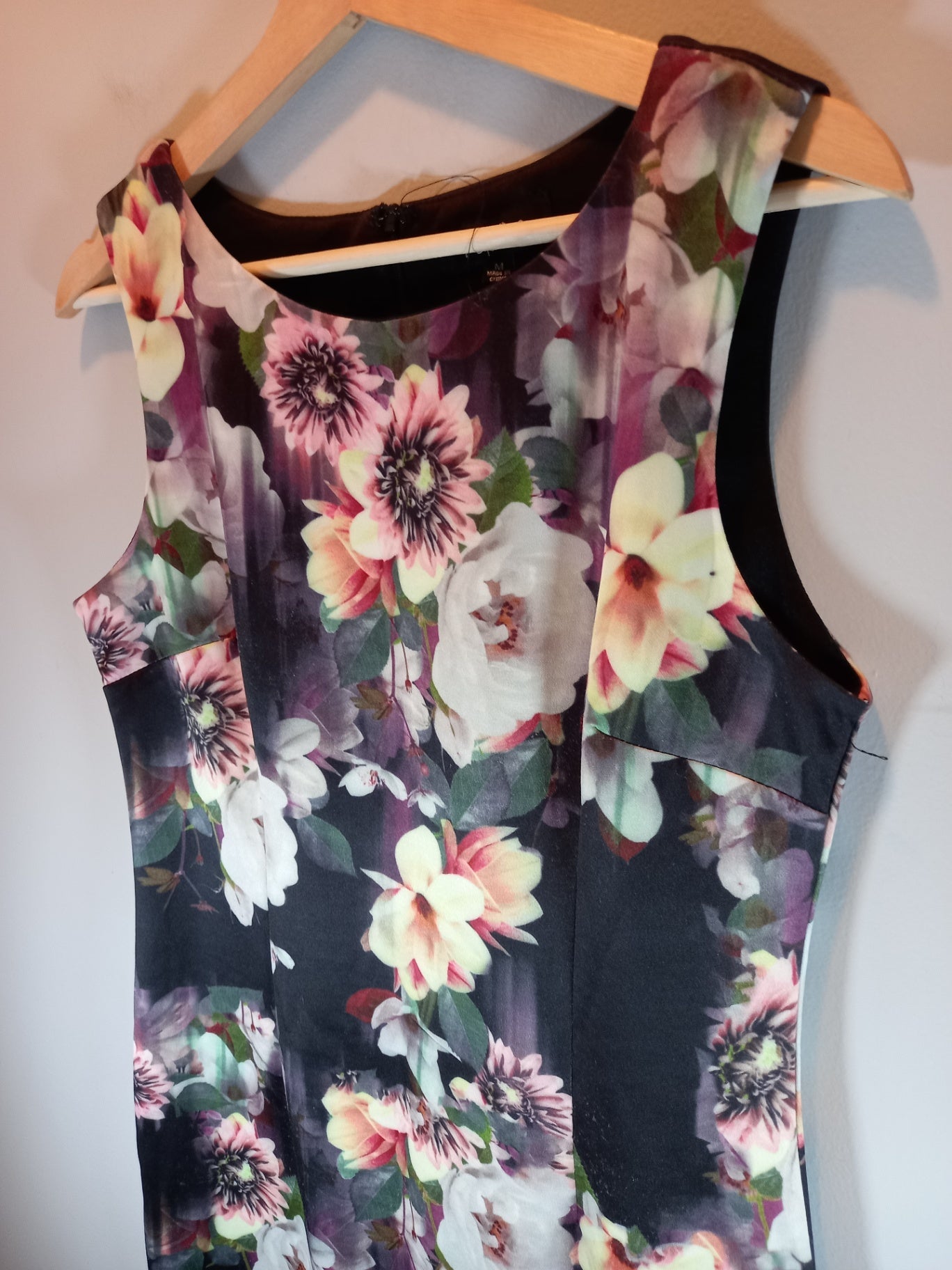 Papillon floral sleeveless dress - Medium
