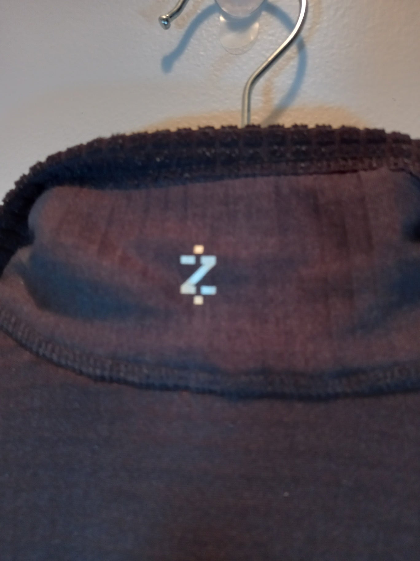 Izod 1/4 zipper pullover - Small