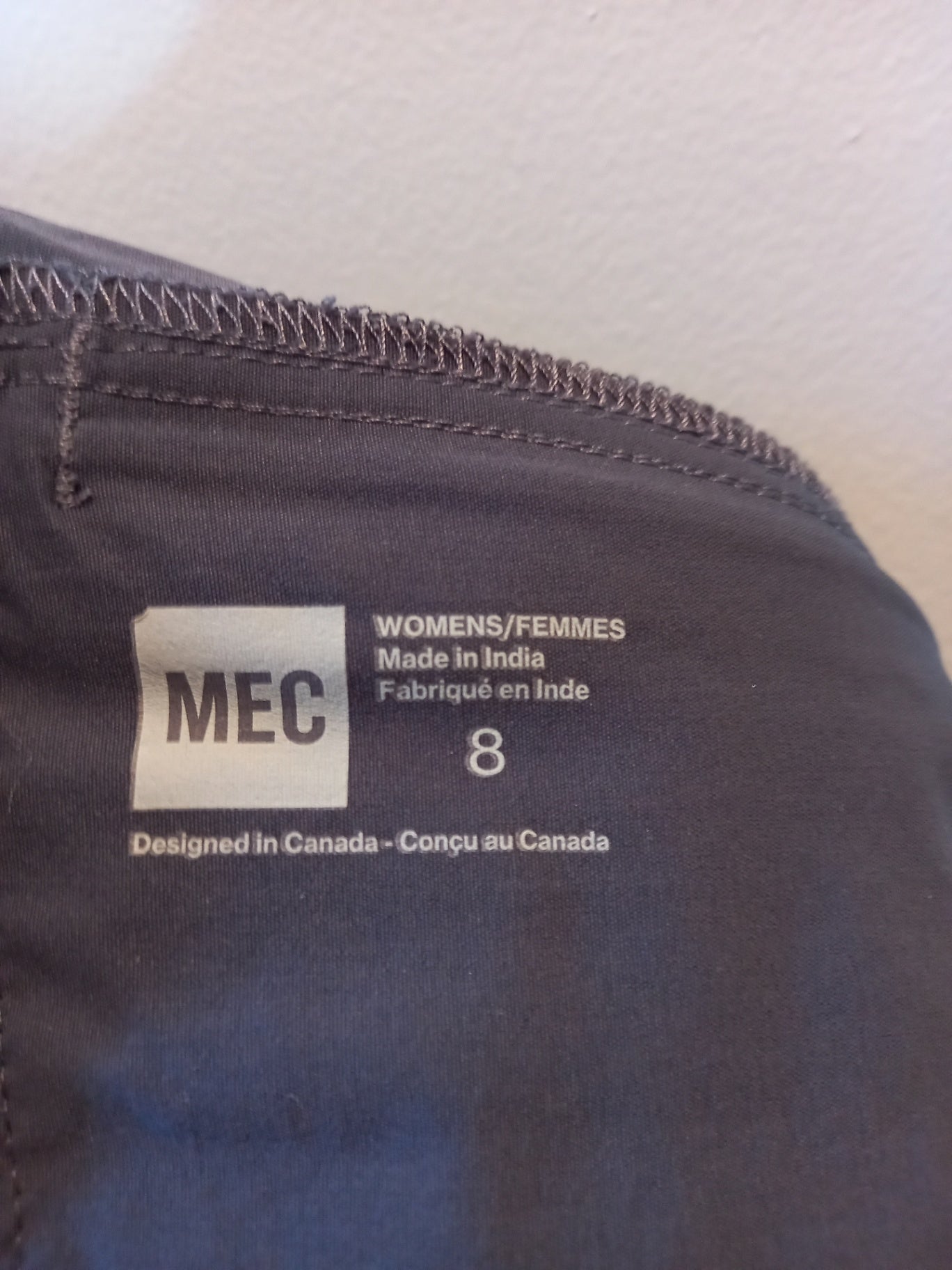 MEC dark grey shorts - SZ 8