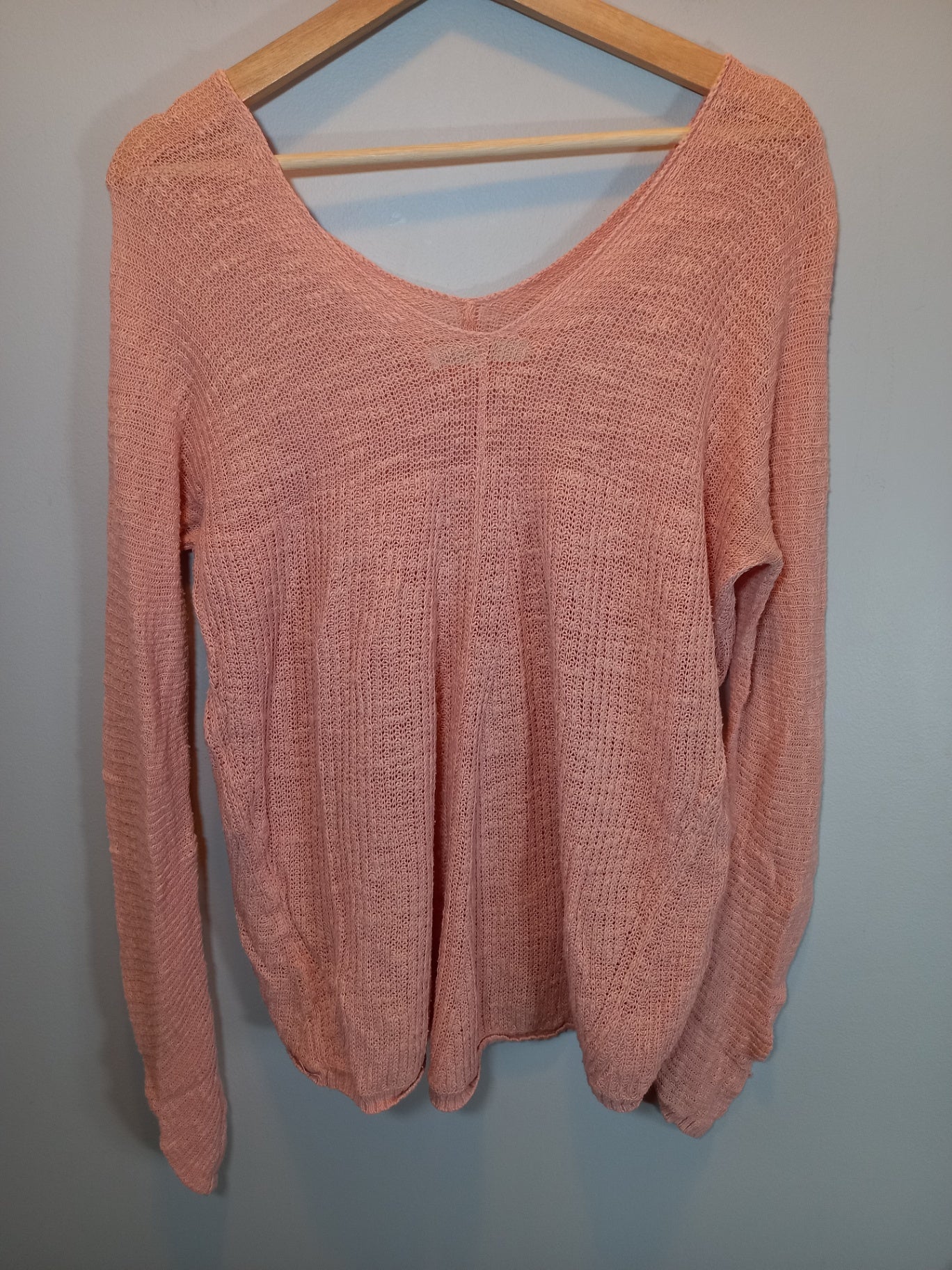 Monk & Lou pink sweater - Small (Minor Flaw)
