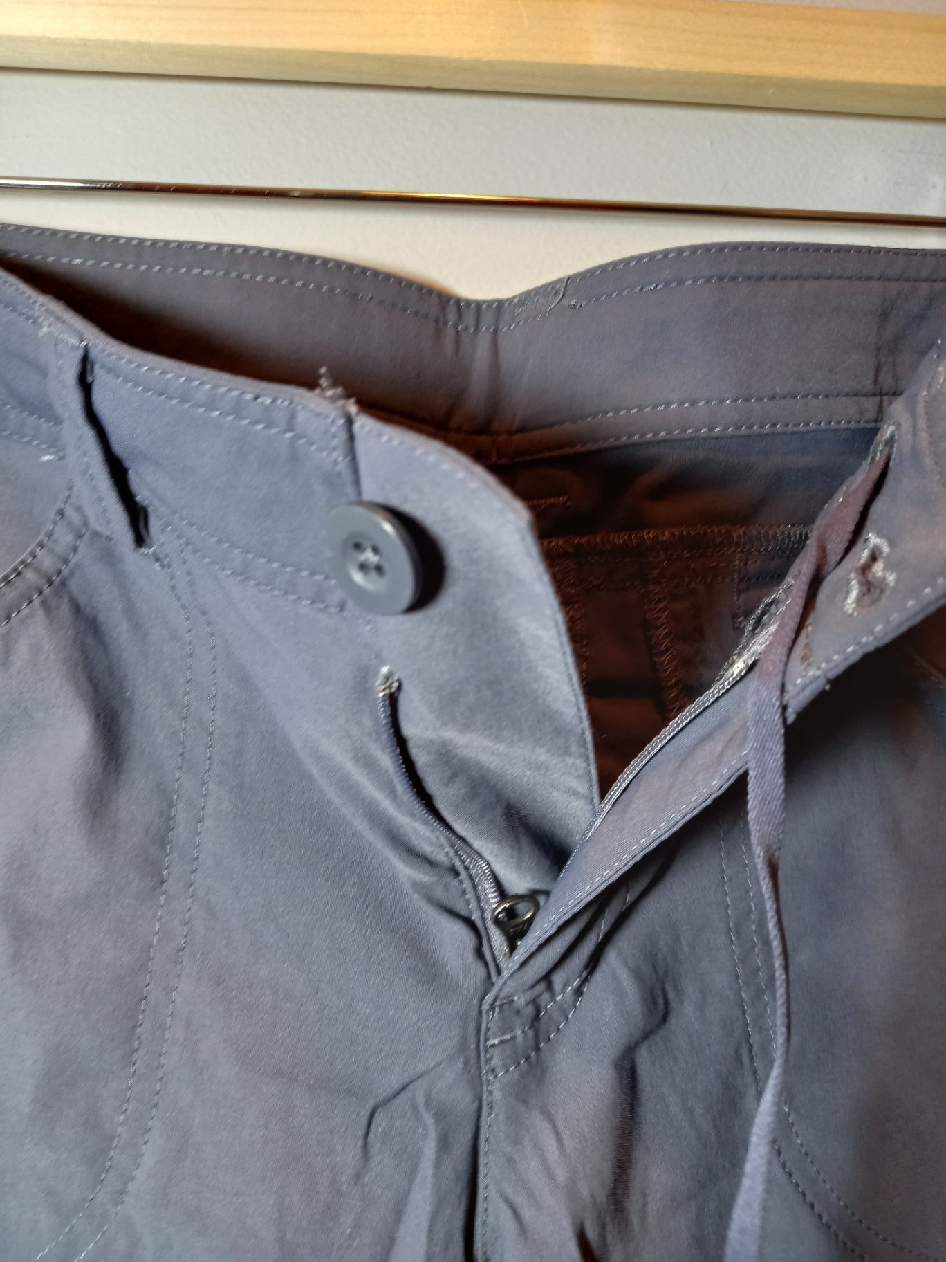 MEC dark grey shorts - SZ 8