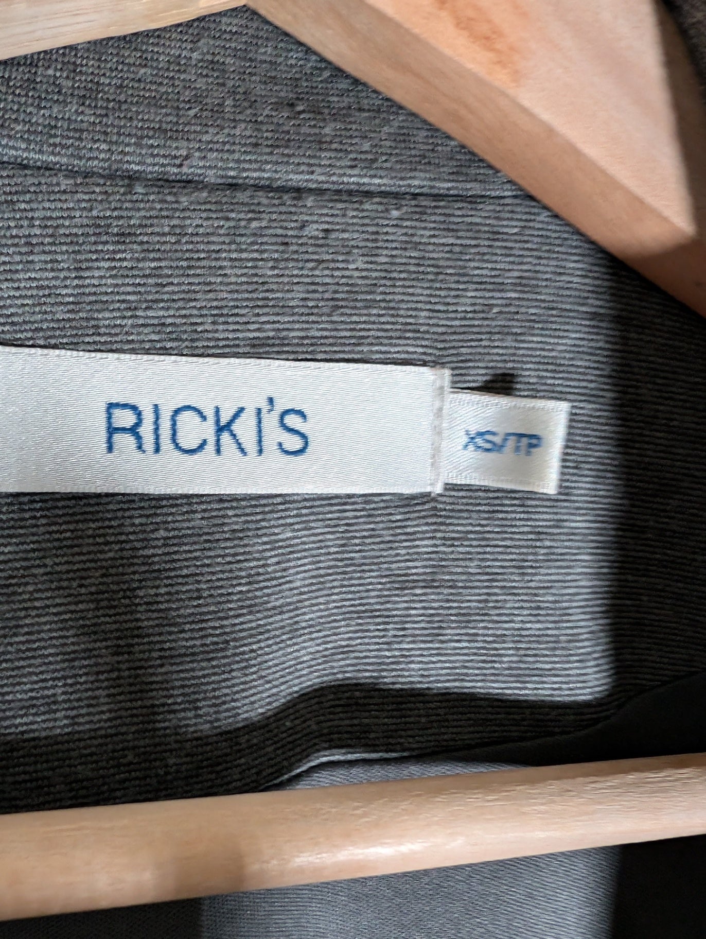 Ricki's grey blazer - X-Small (Minor Flaw)