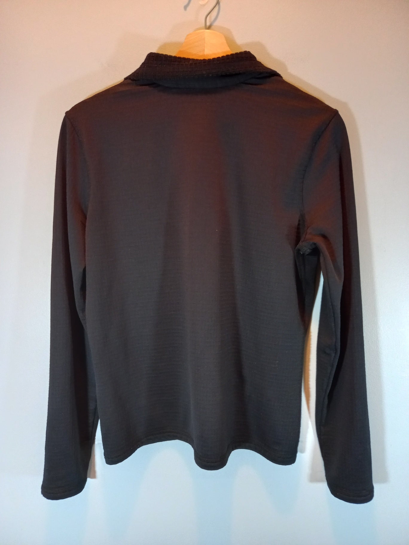 Izod 1/4 zipper pullover - Small