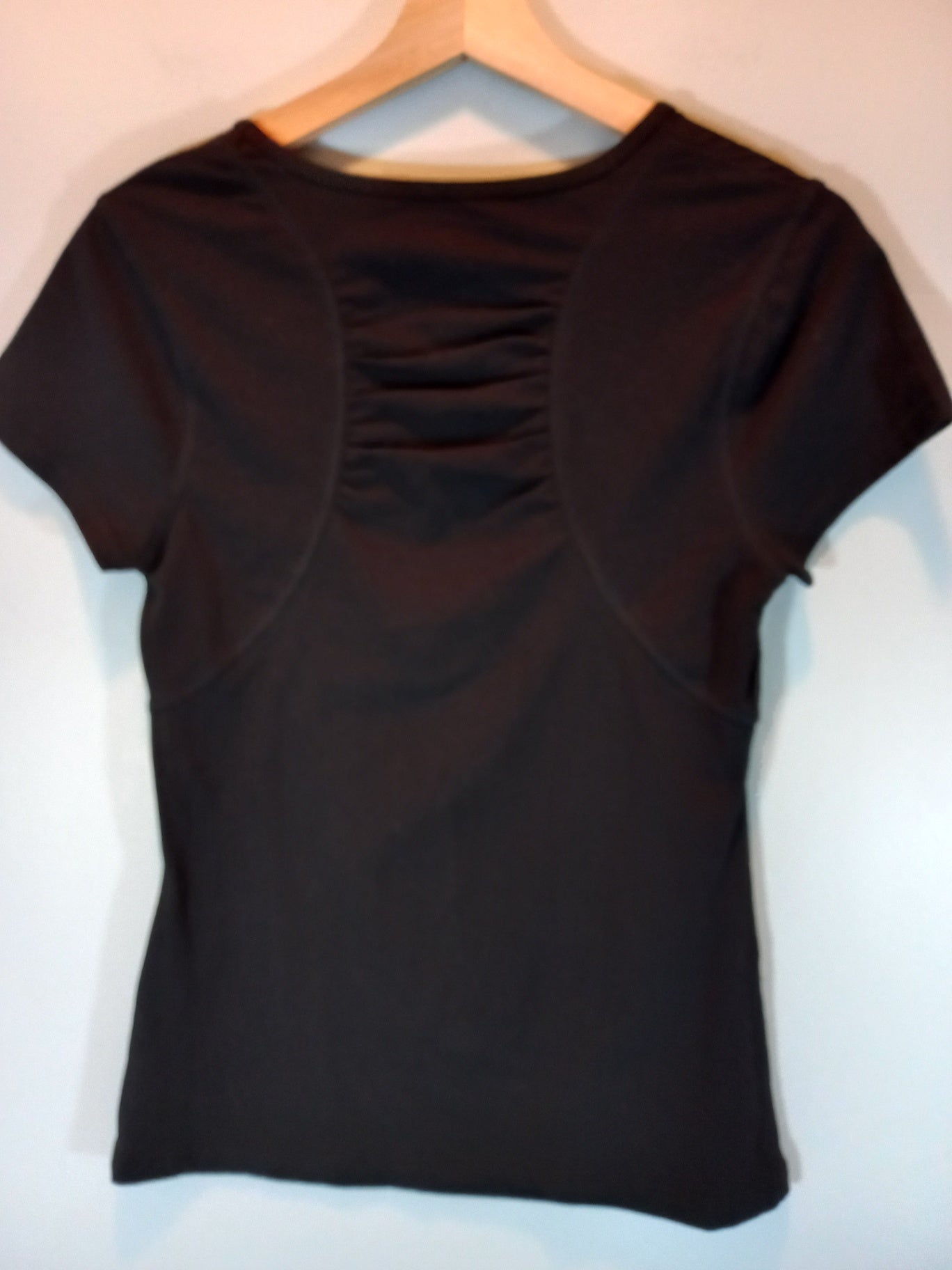 Old Navy black t-shirt - Medium