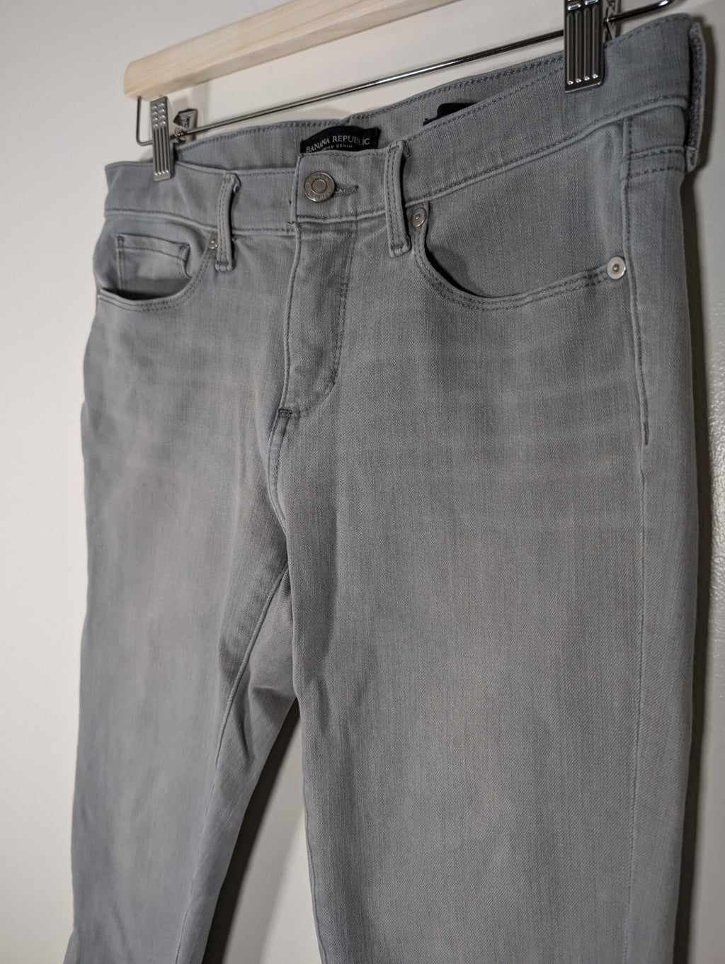 Banana Republic grey skinny jeans - SZ 27