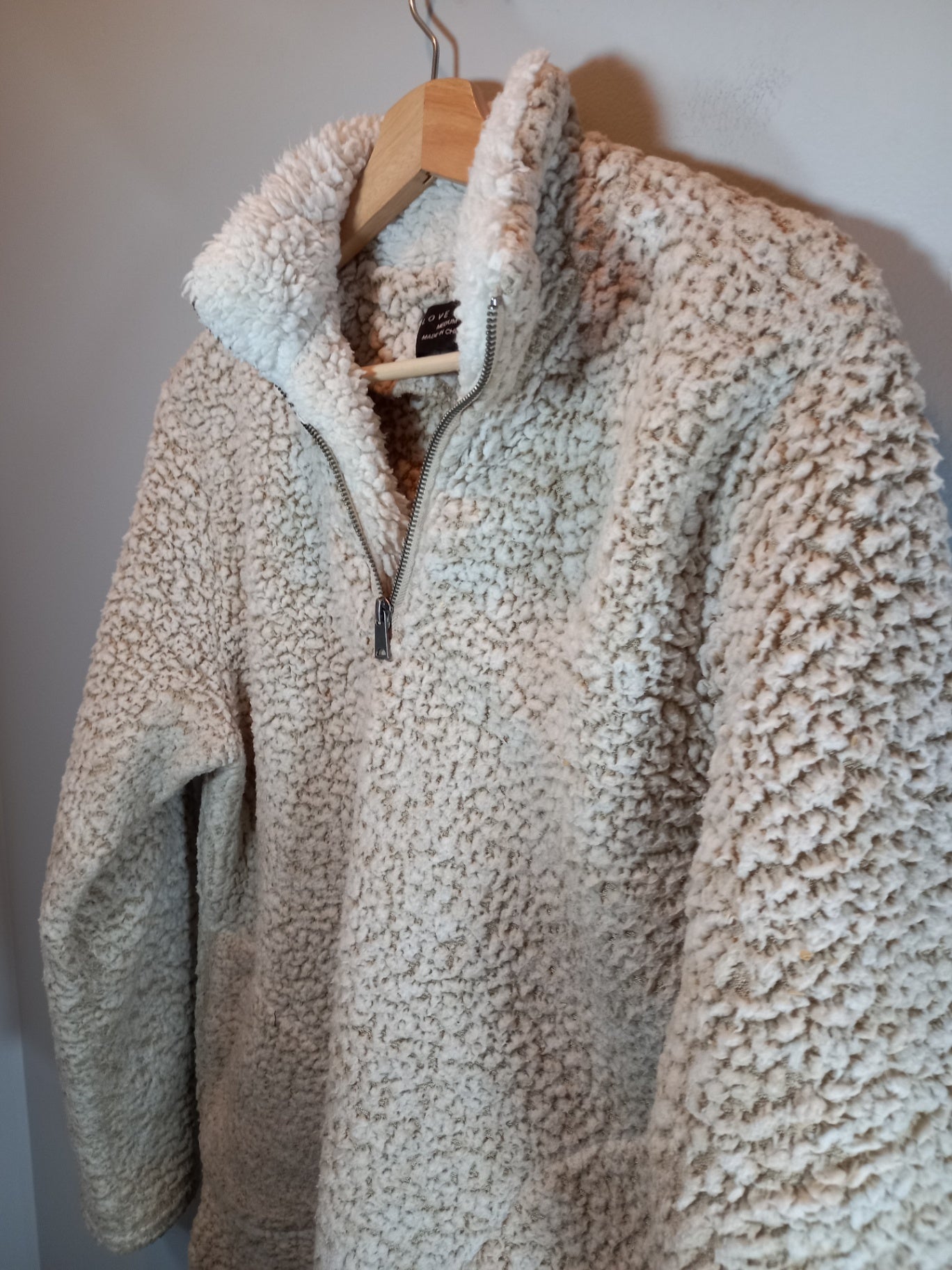 Love Tree sherpa pullover - Medium