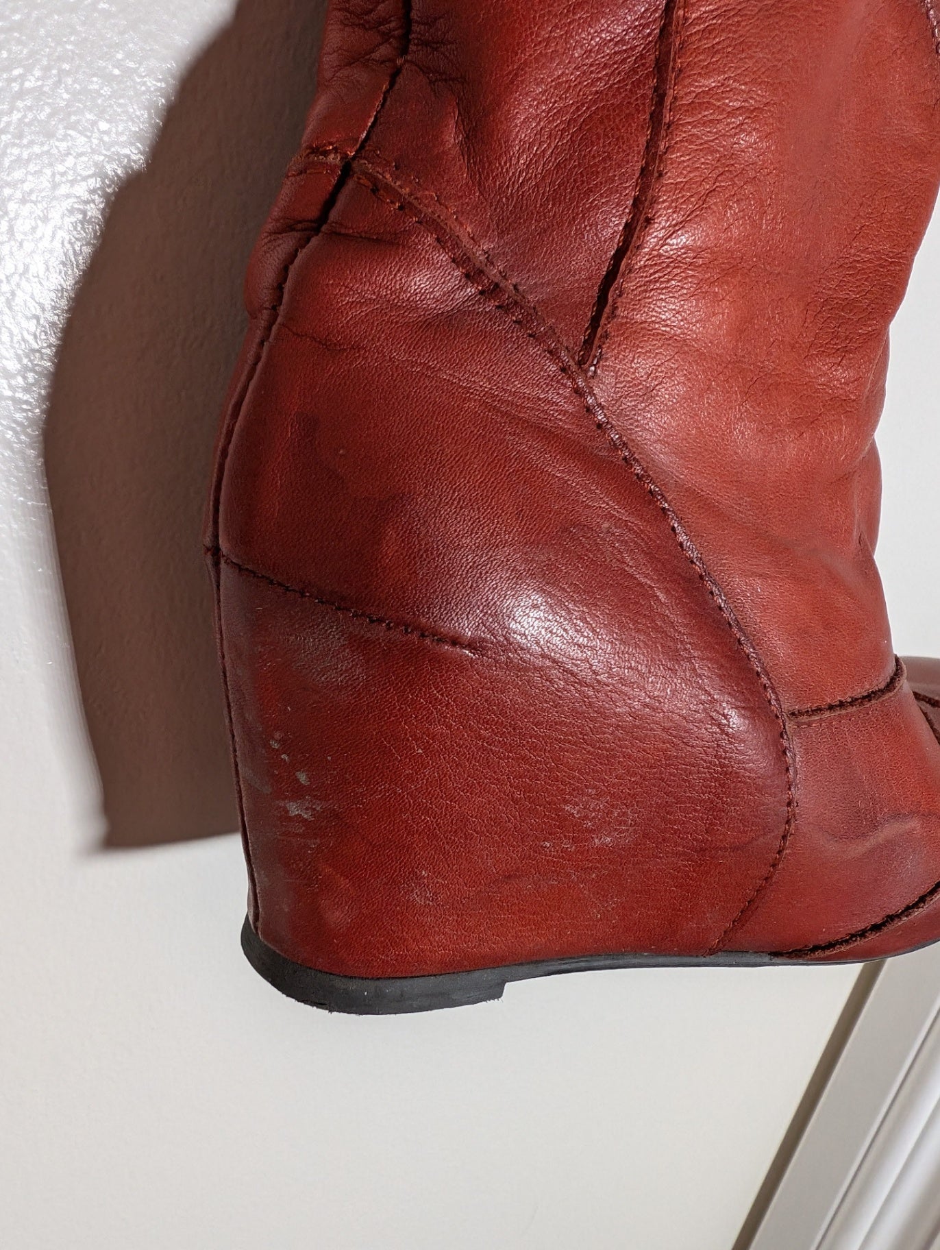 Unknown brand leather boots - SZ 7 (Minor Flaw)