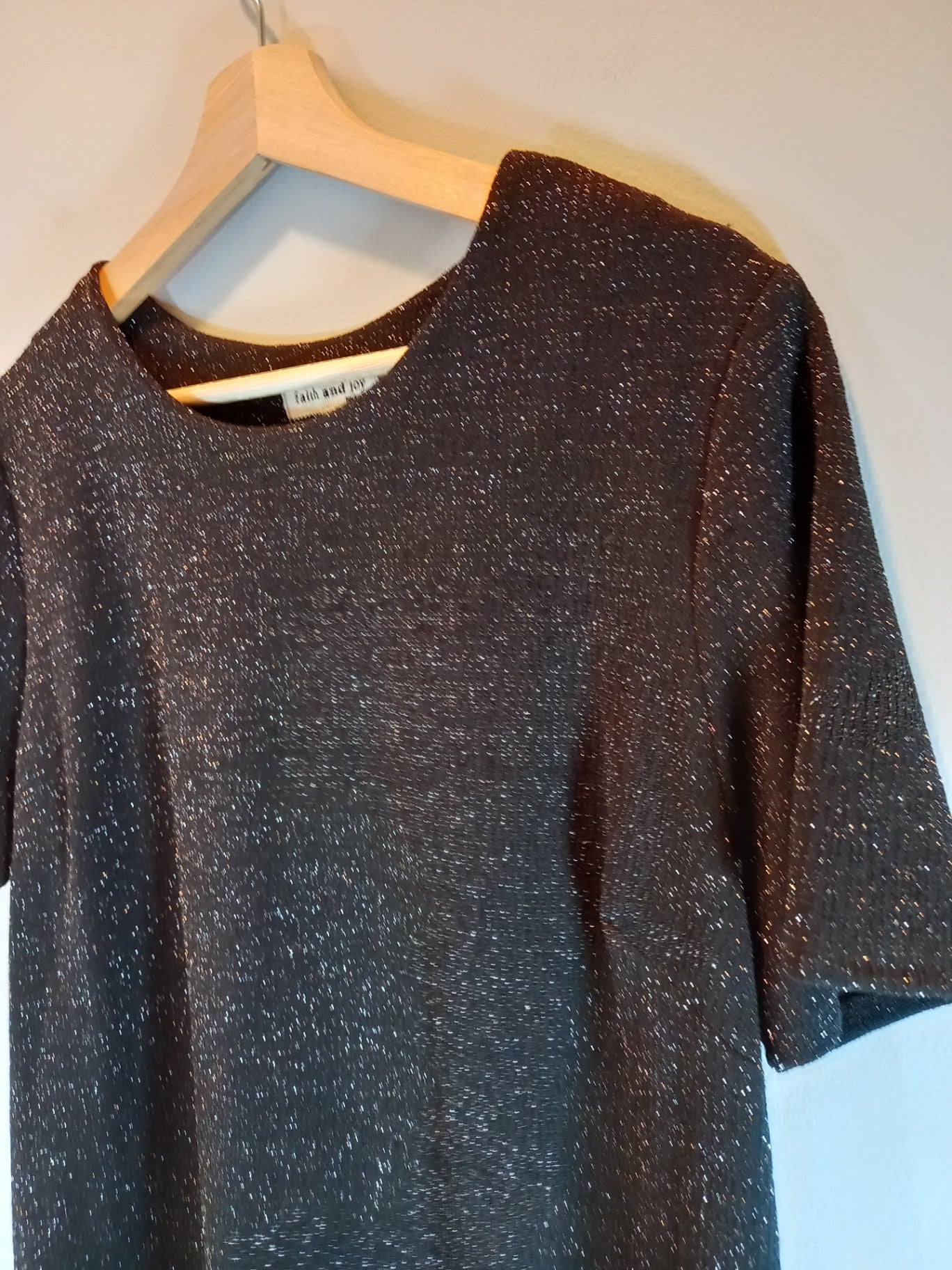 NWT Faith and Joy sparkly blouse - Large