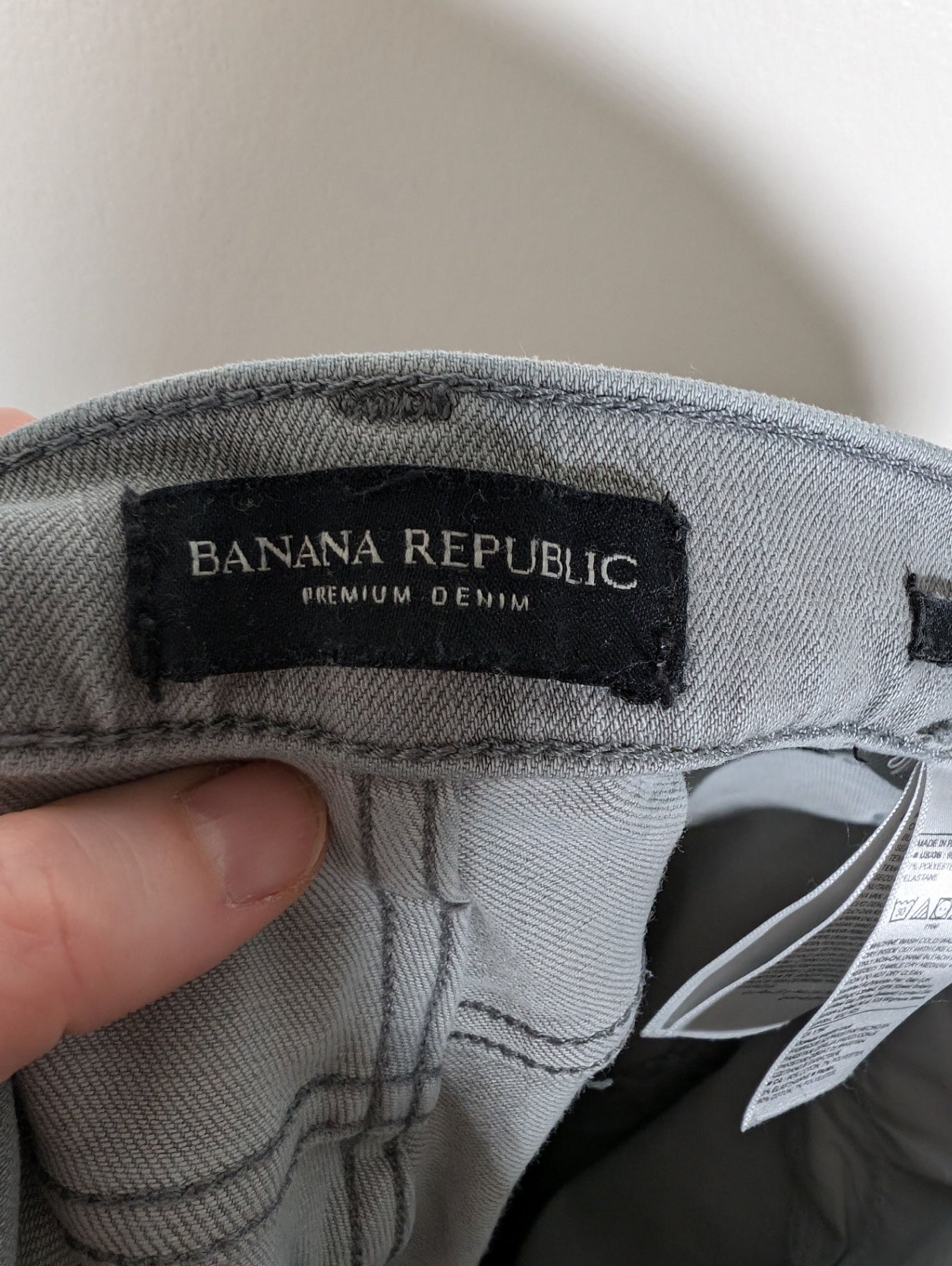 Banana Republic grey skinny jeans - SZ 27