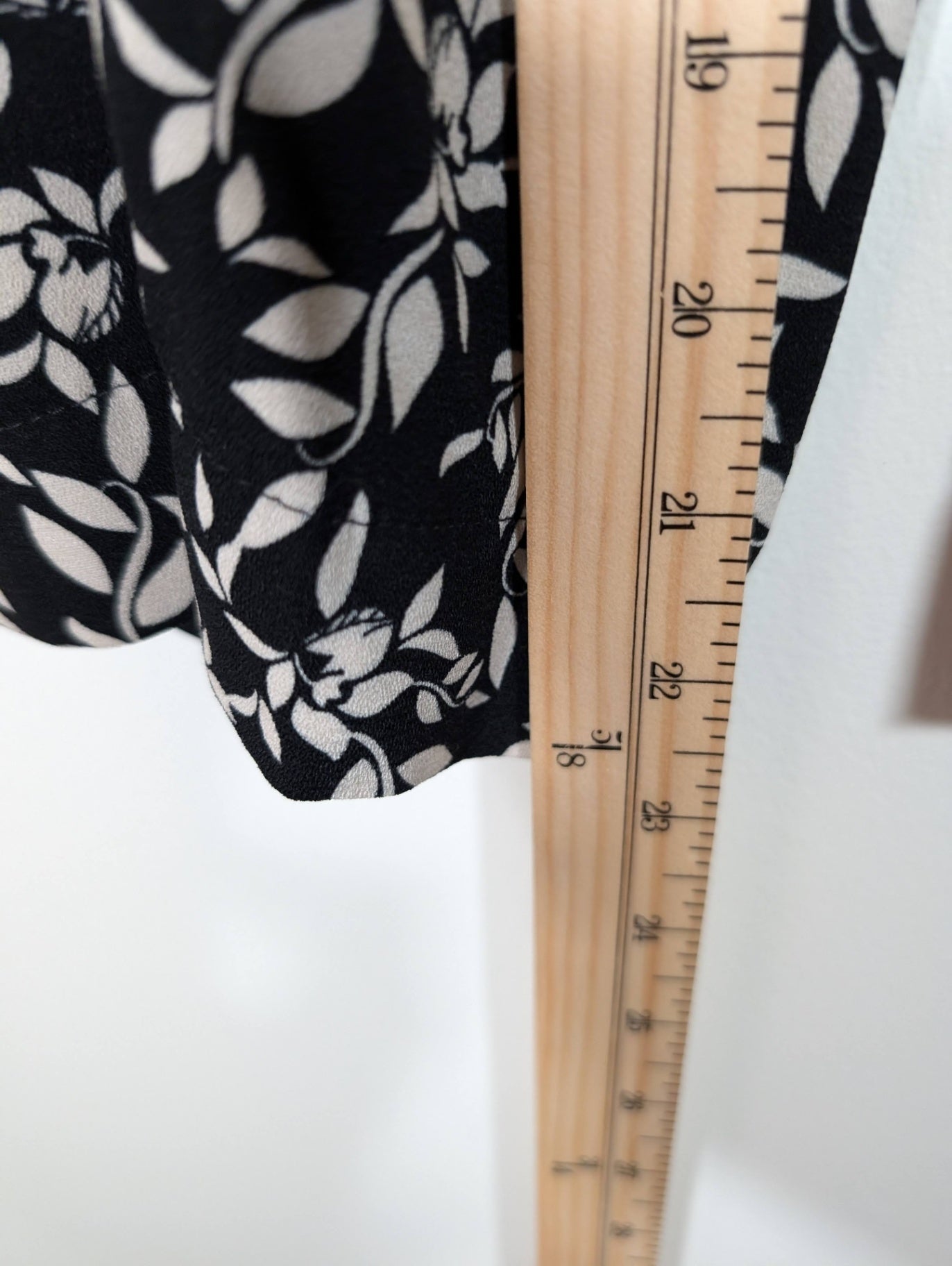 Loft Outlet petite floral pants - X-Small