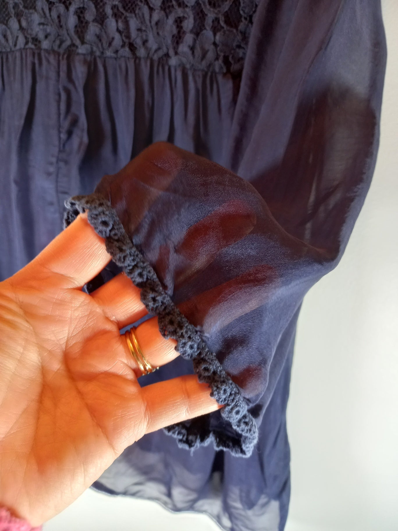 Bellambia Silk Navy Blouse - S