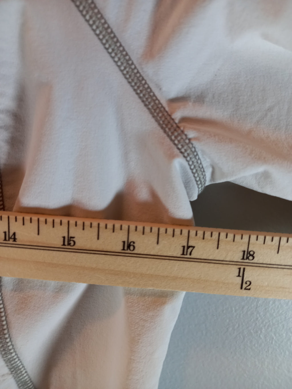 Eddie Bauer white lightweight jacket - Small