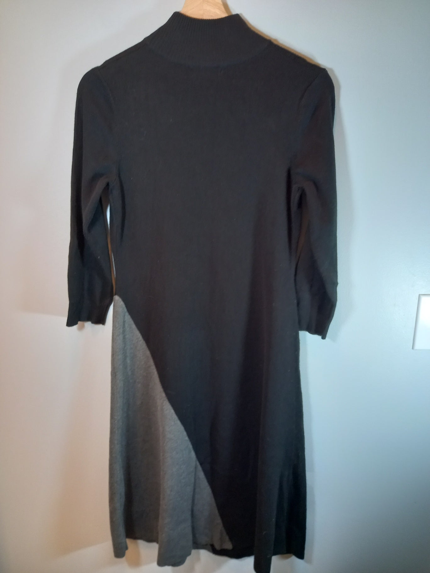 Calvin Klein Sweater Dress - appears small (pilling)