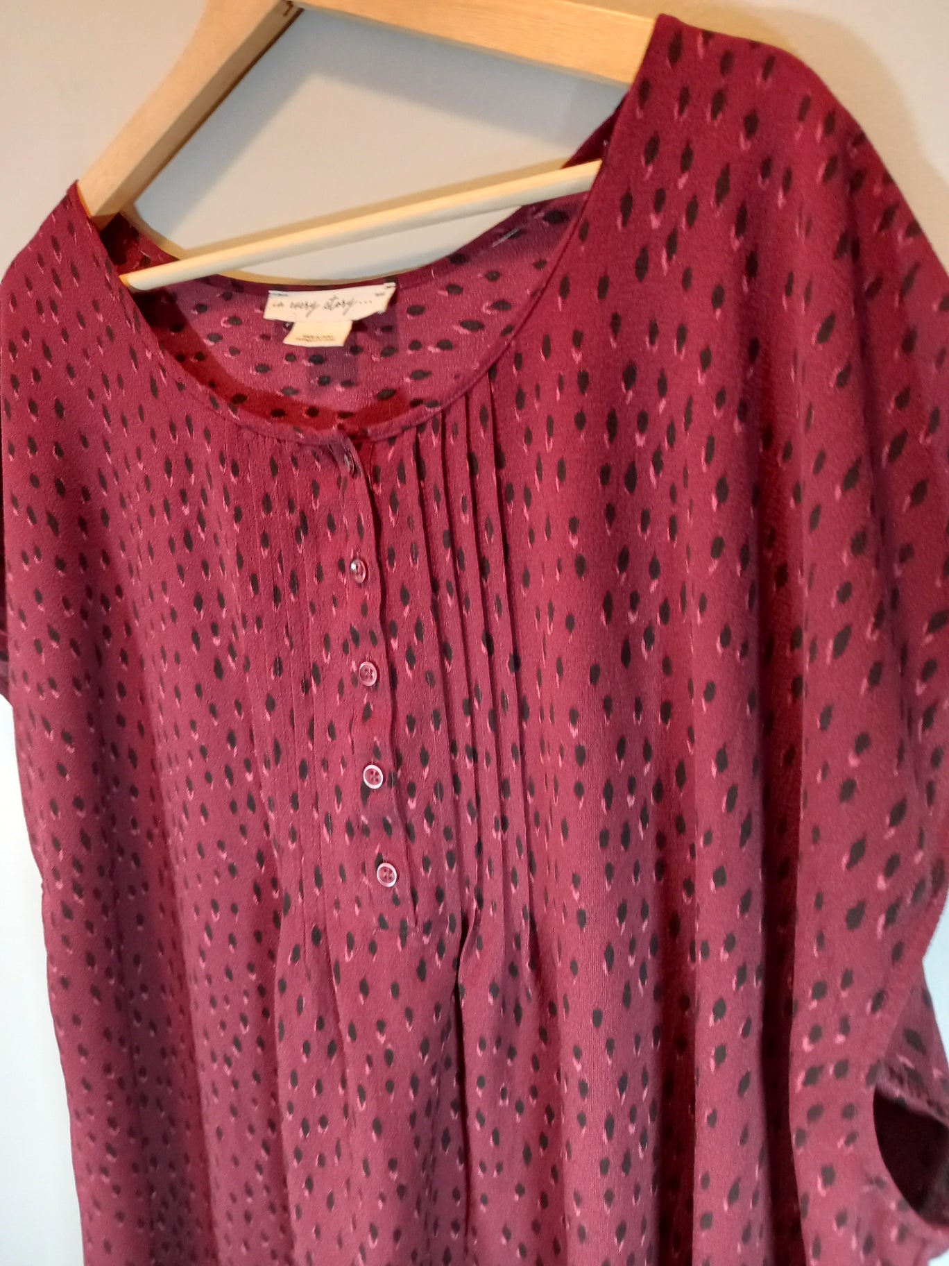 In Every Story maroon blouse - SZ 4XL