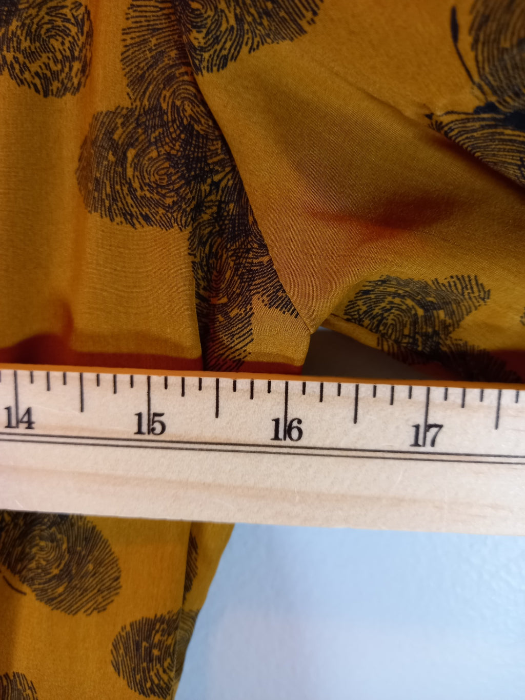 Boohoo mustard 3/4 sleeve dress - SZ 4 (Minor Flaw)
