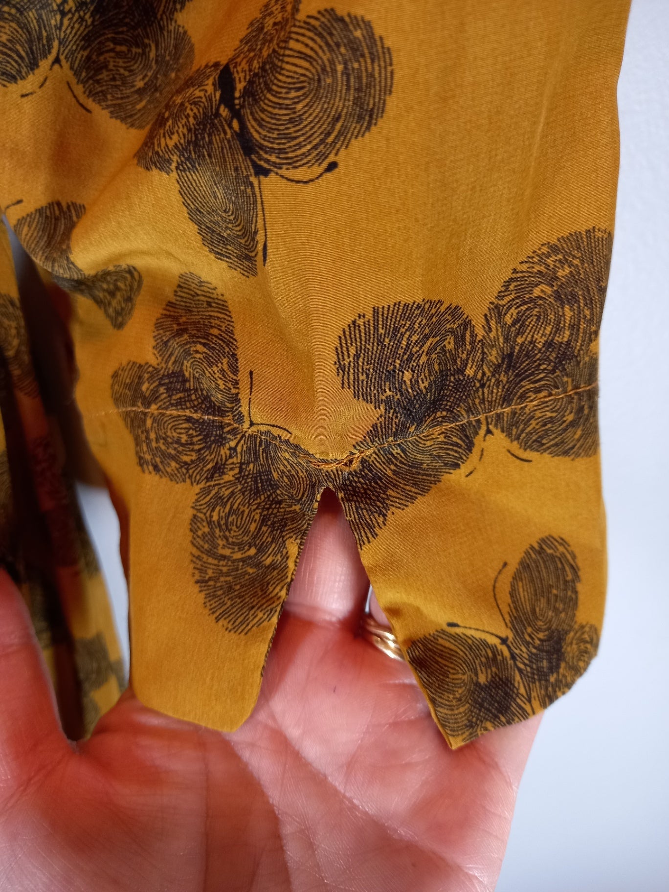 Boohoo mustard 3/4 sleeve dress - SZ 4 (Minor Flaw)