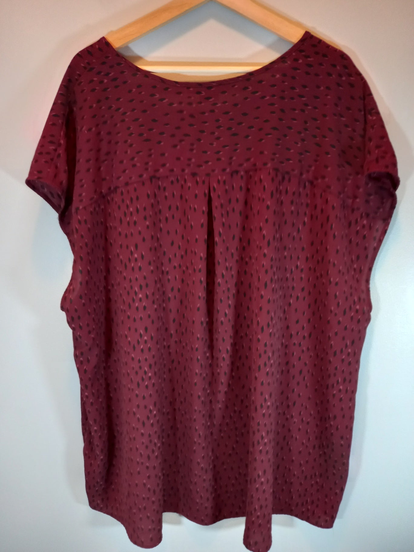 In Every Story maroon blouse - SZ 4XL
