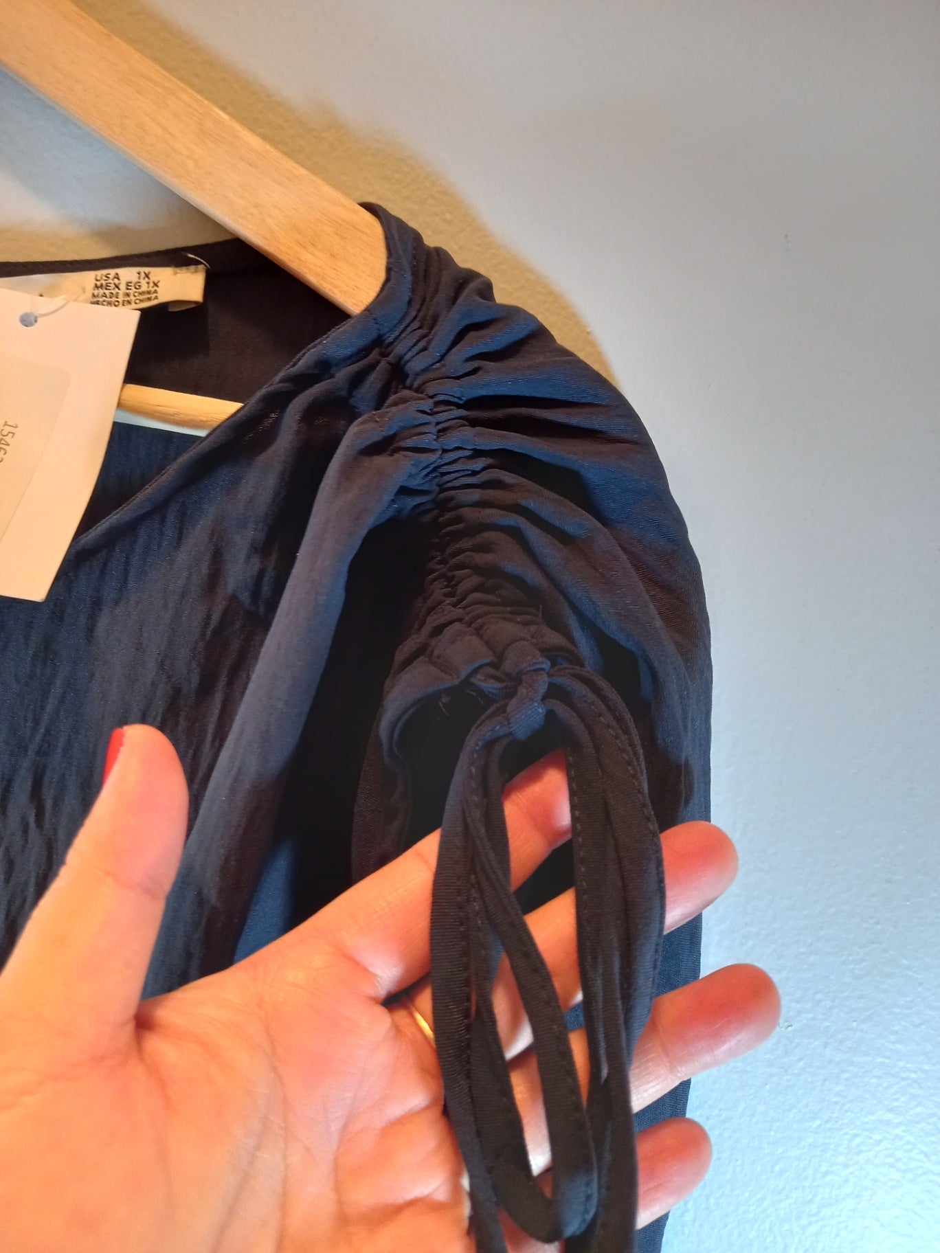 NWT Dex navy sleeveless blouse - XL