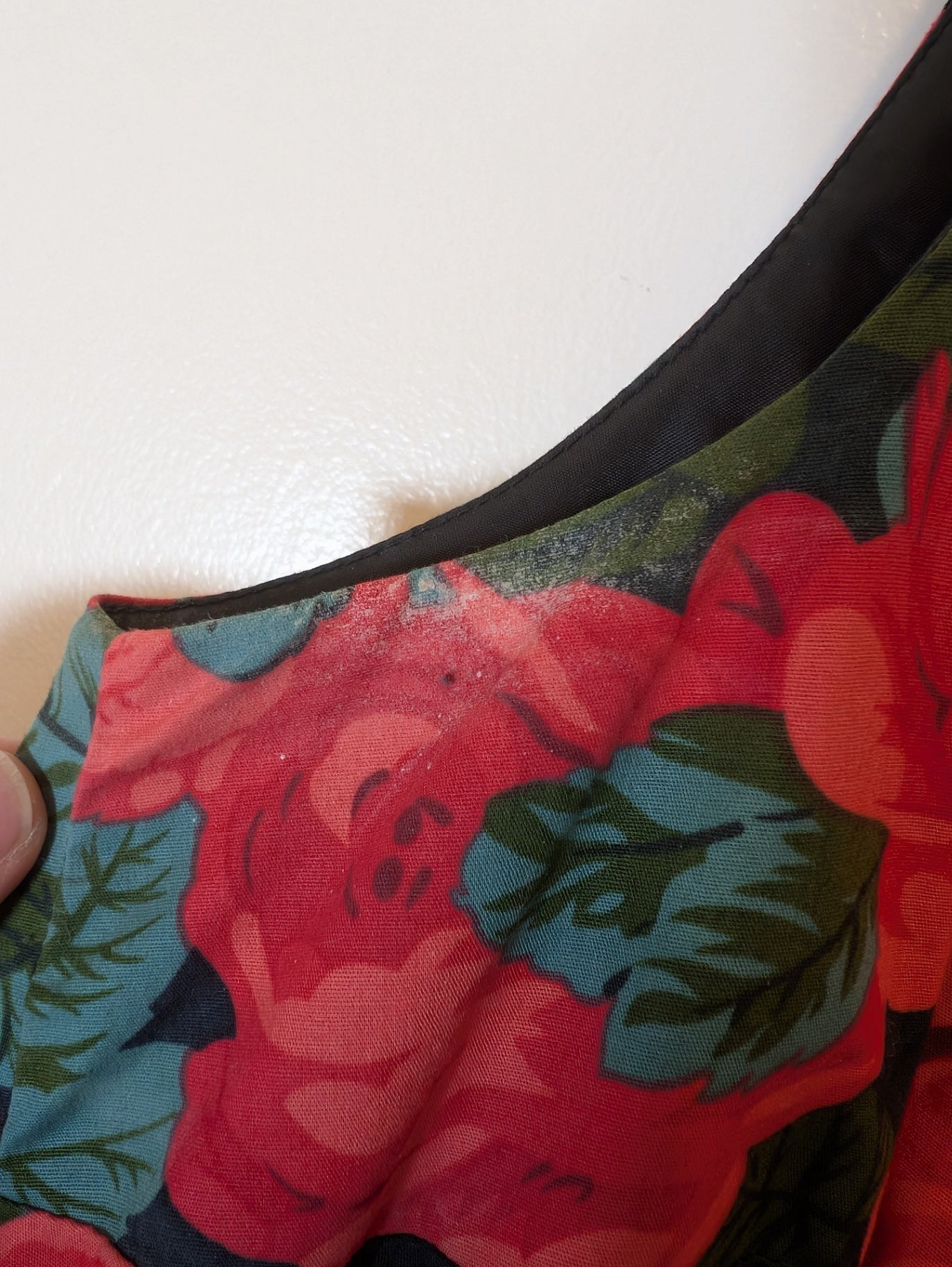 Suzy Shier floral dress - Medium