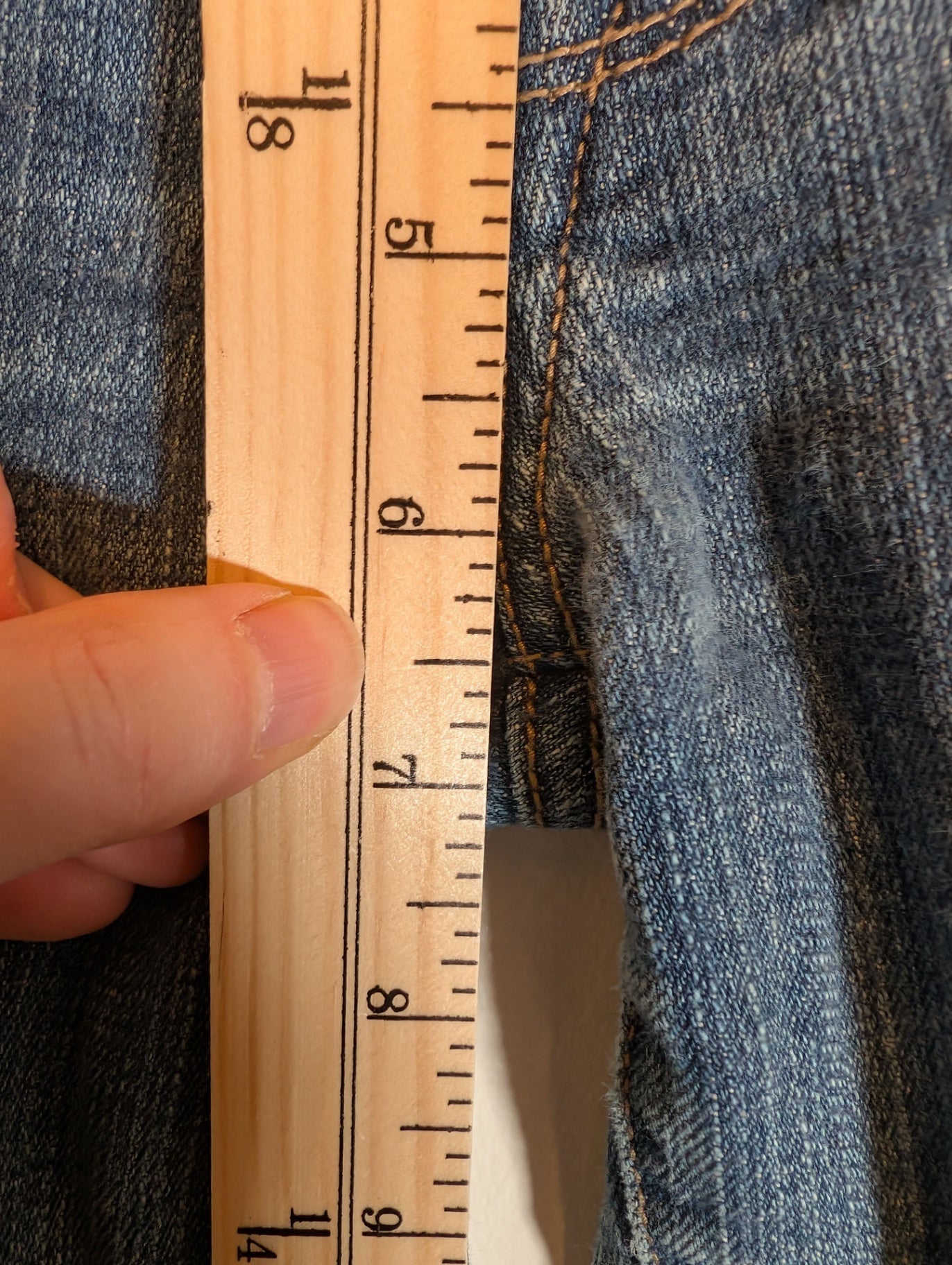 Abercrombie low-rise jeans - SZ 14 (Minor Flaw)