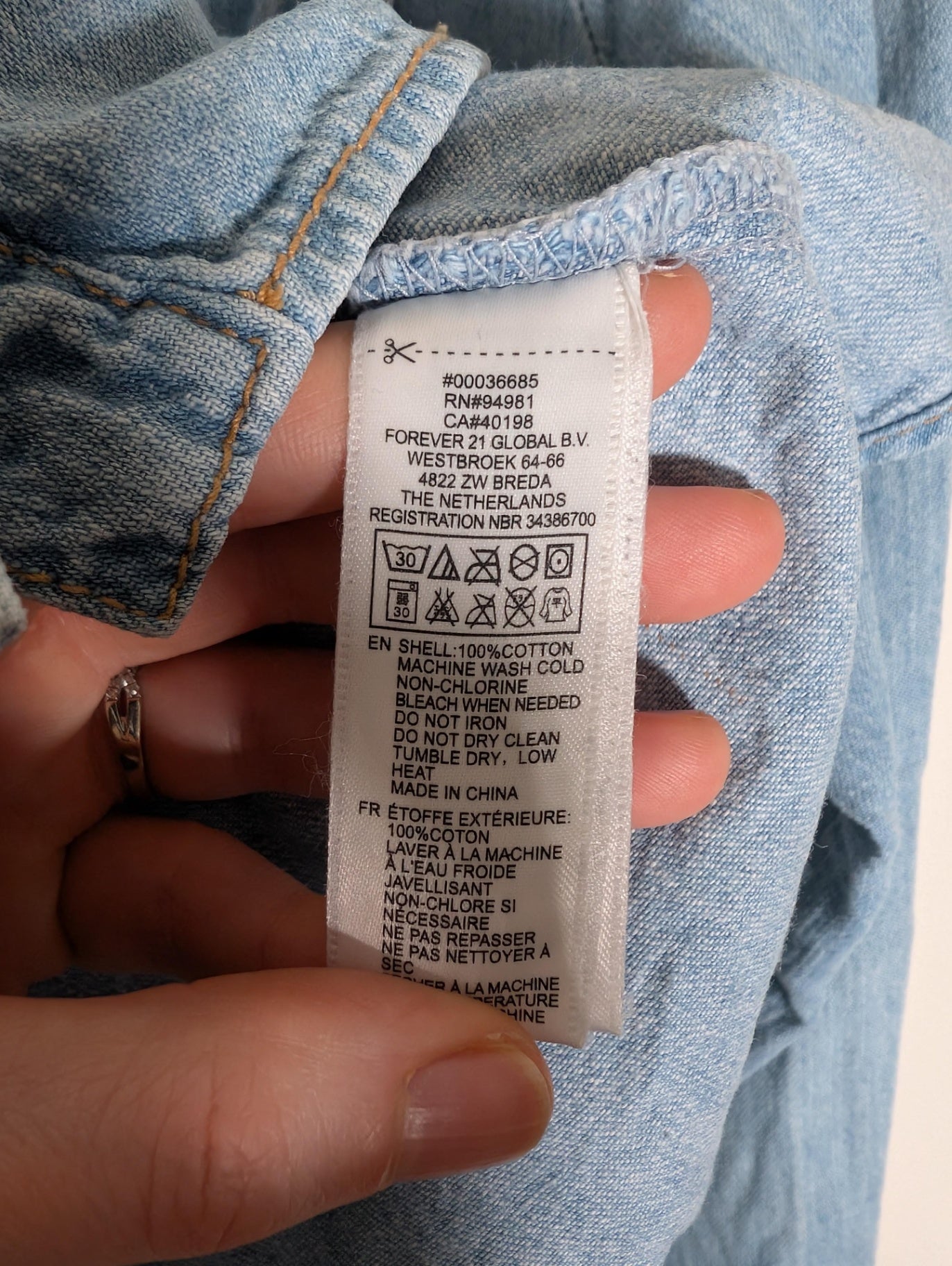 Forever 21 denim Shirt - Large