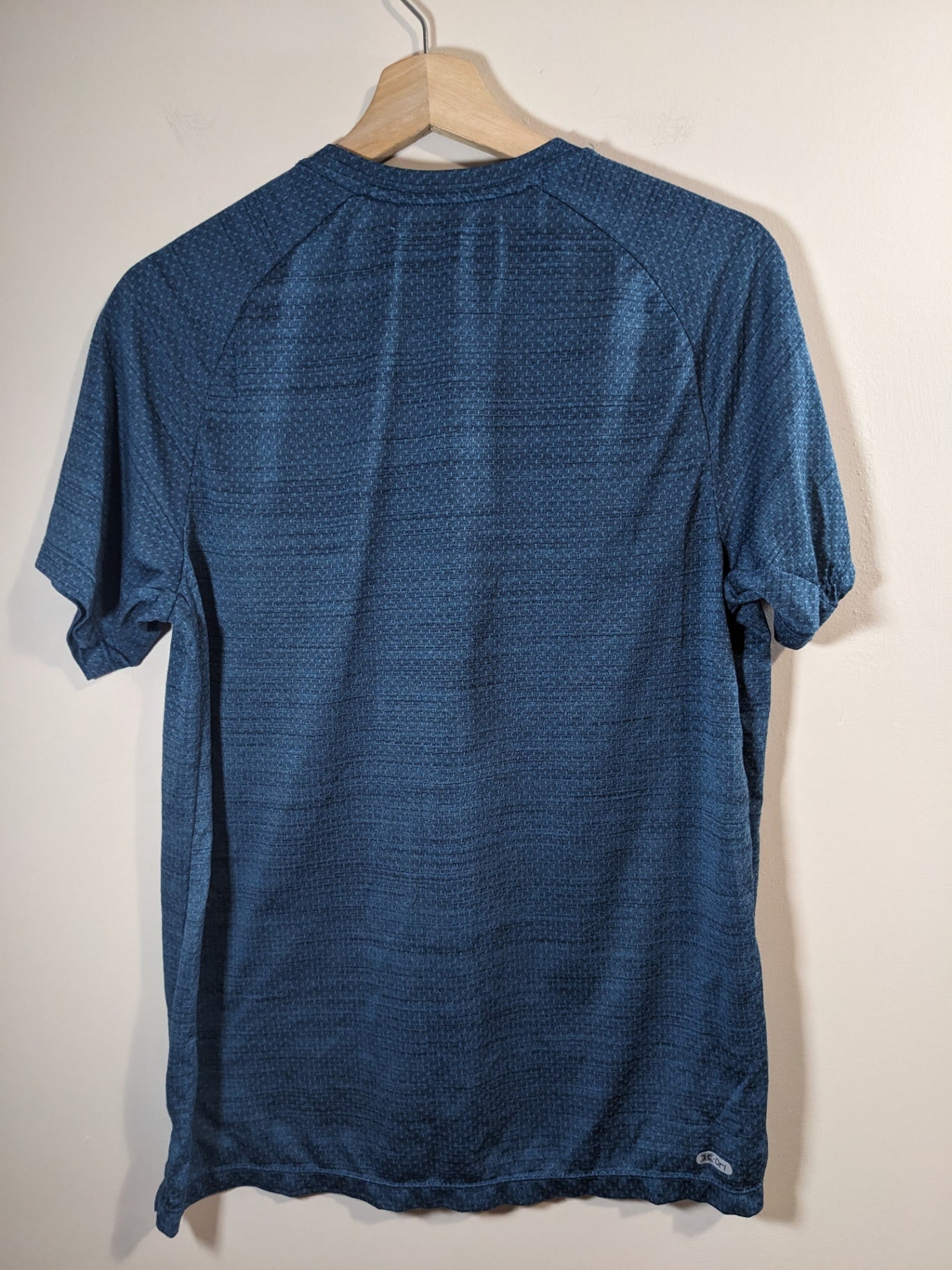 RBX performance sports t-shirt - Men's Medium