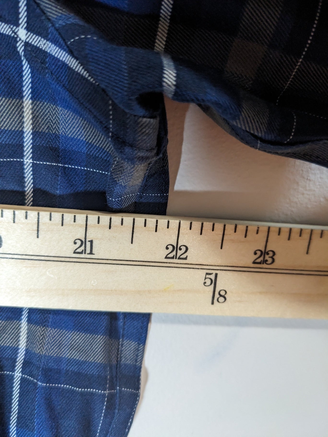 Denver Hayes plaid button down - Medium