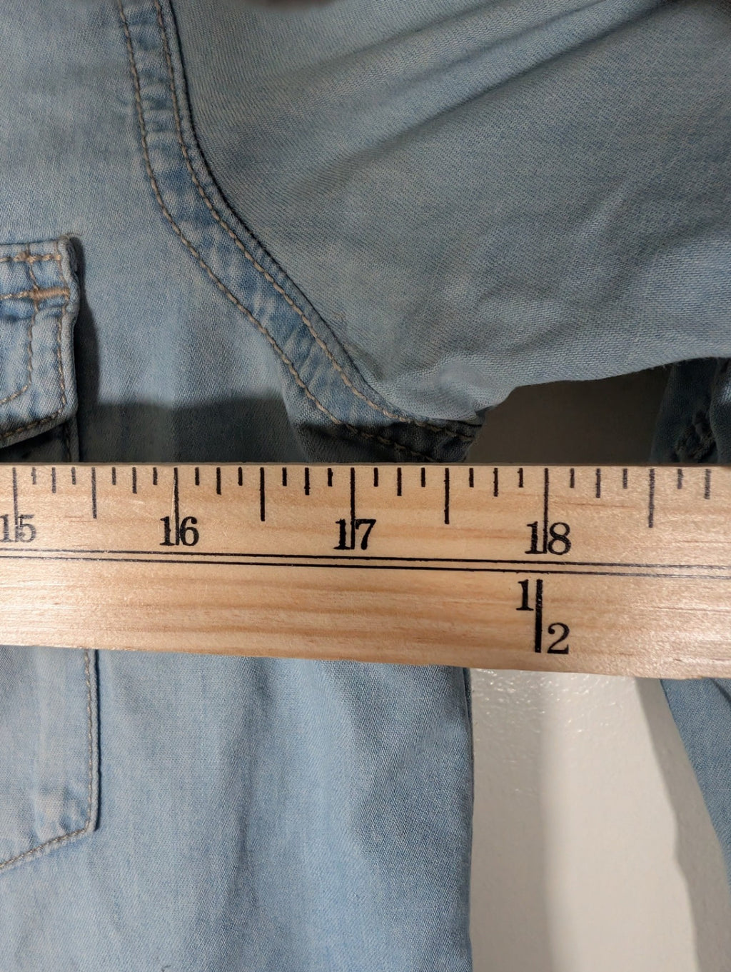 Smart Set denim shirt - Small (Minor flaw)