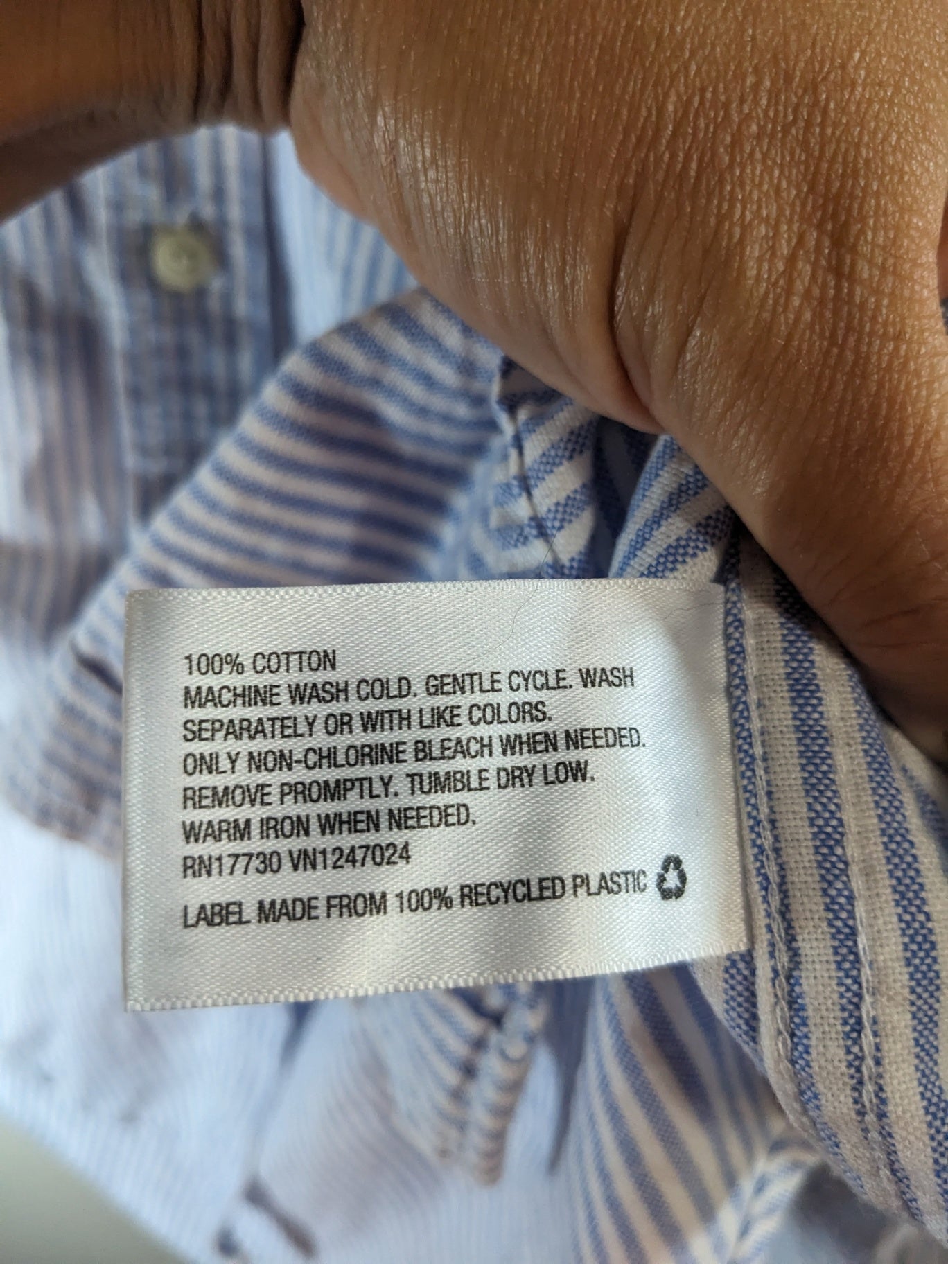 Merona striped dress shirt - Men's Medium (Minor Flaw)