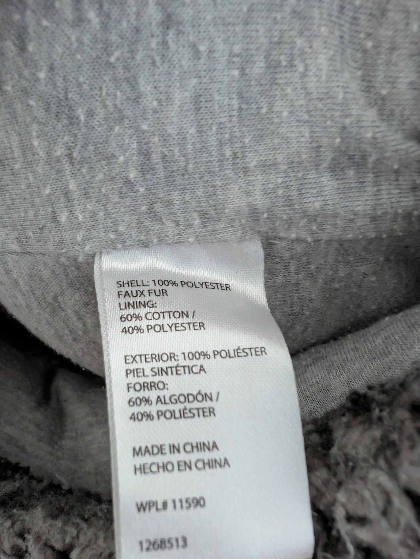 Weatherproof Vintage sherpa pullover- Medium