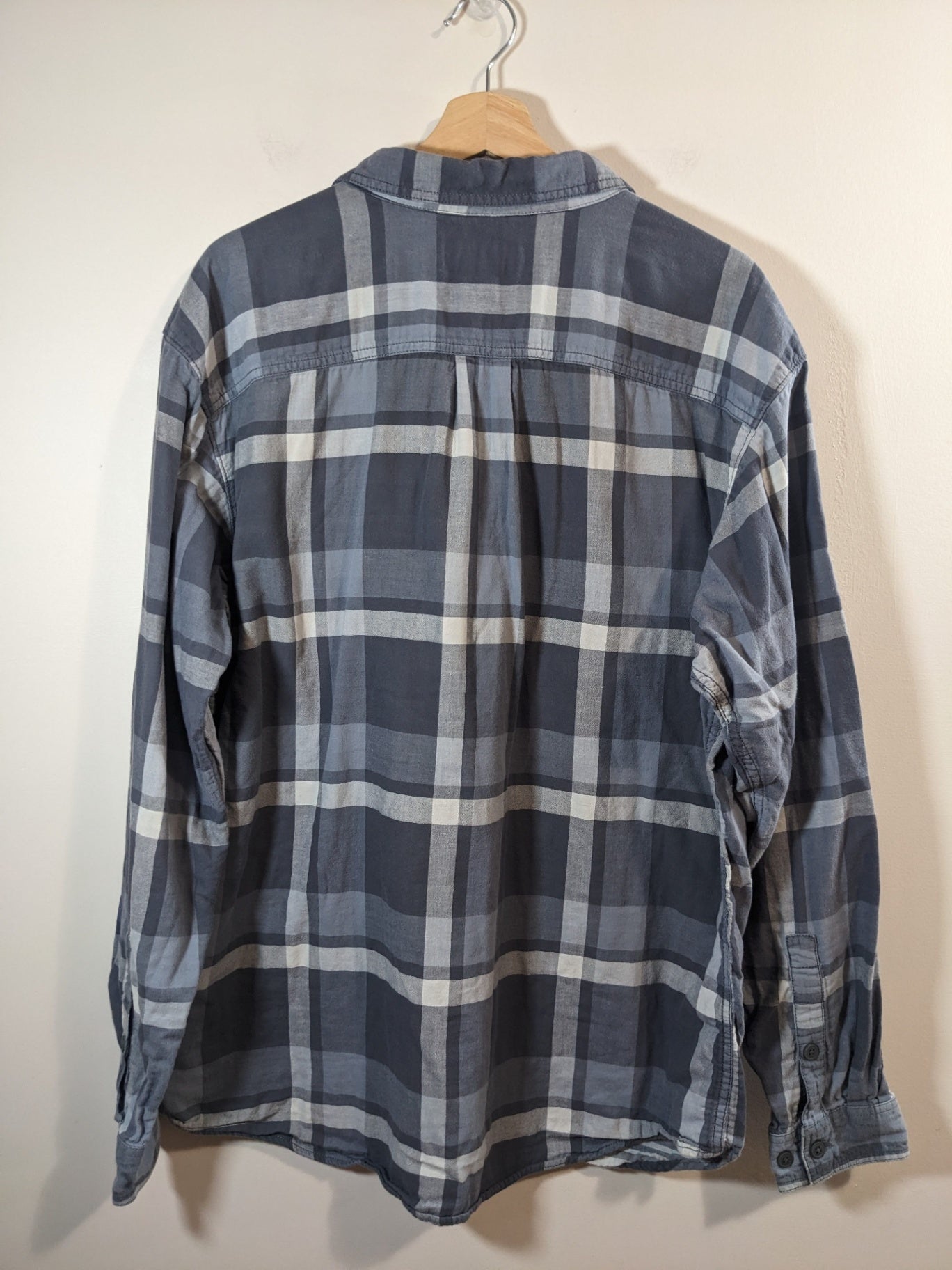 Columbia men's plaid button down - X-Large