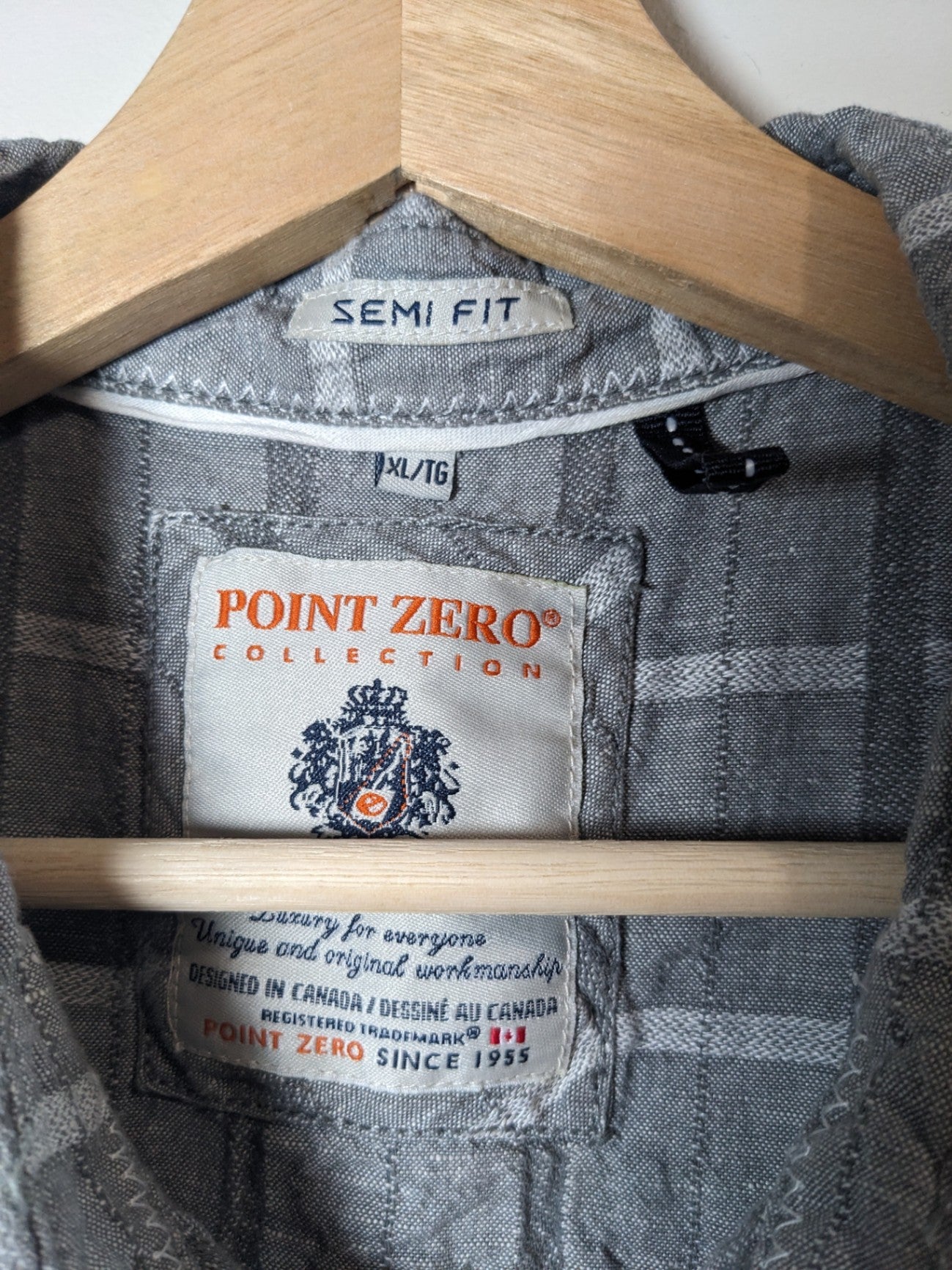 Point Zero men's semi fit short sleeve button down - X-Large