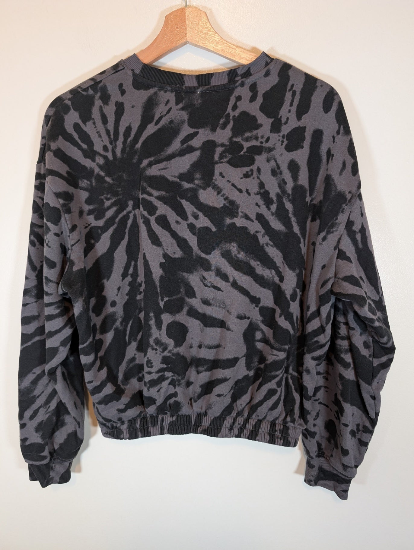 H&M MTV sweatshirt - 14A+